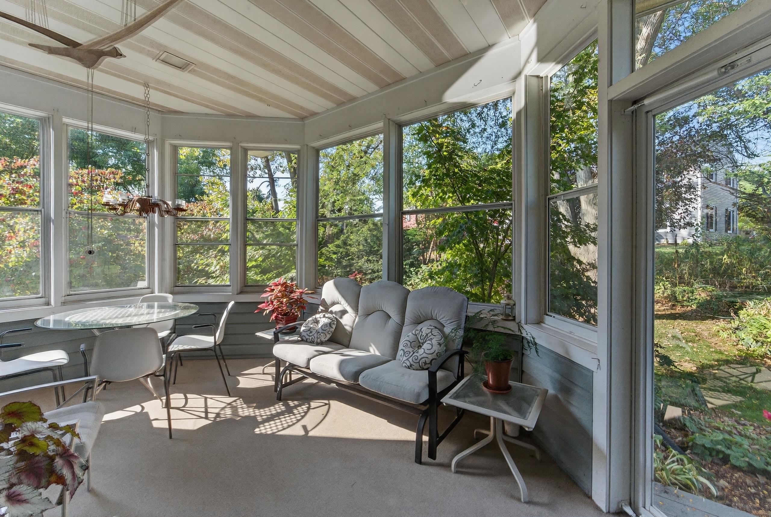 1504 Camberwell Court
