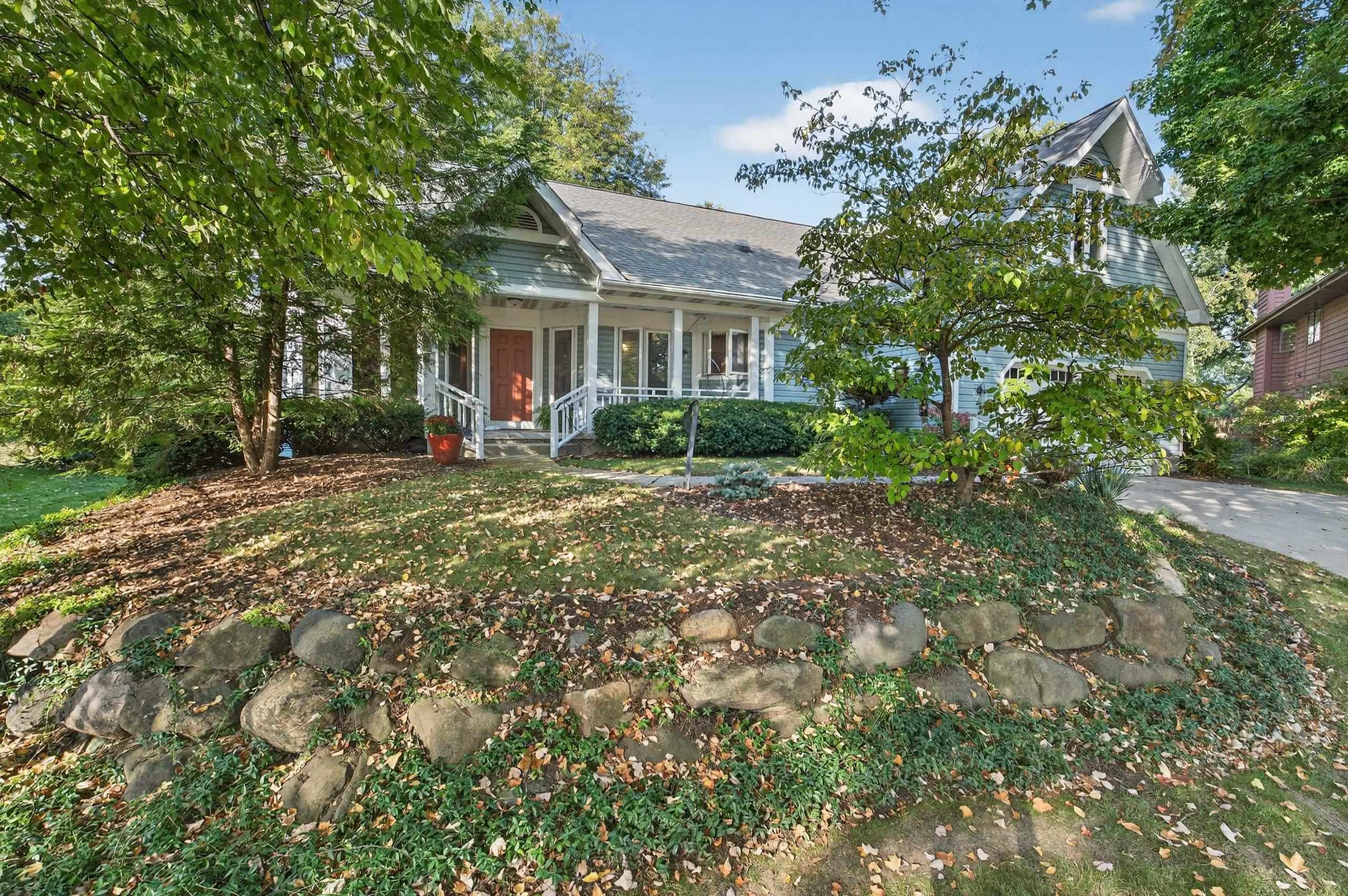 1504 Camberwell Court