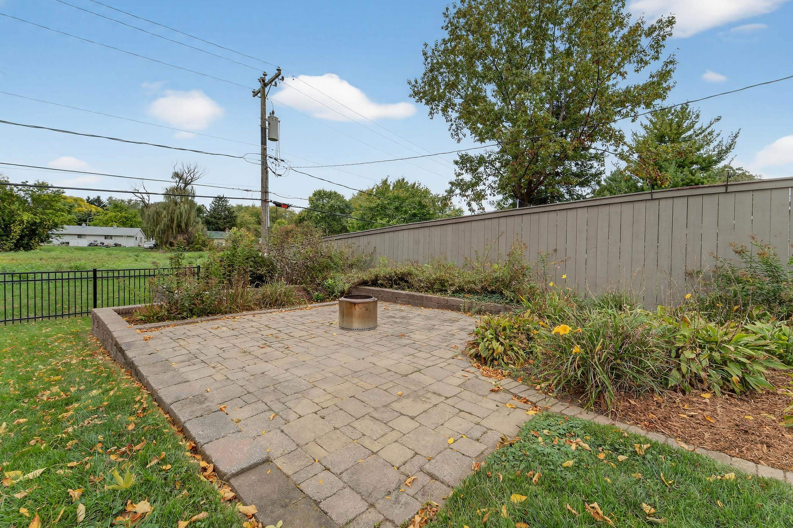 1506 Lynndale Road