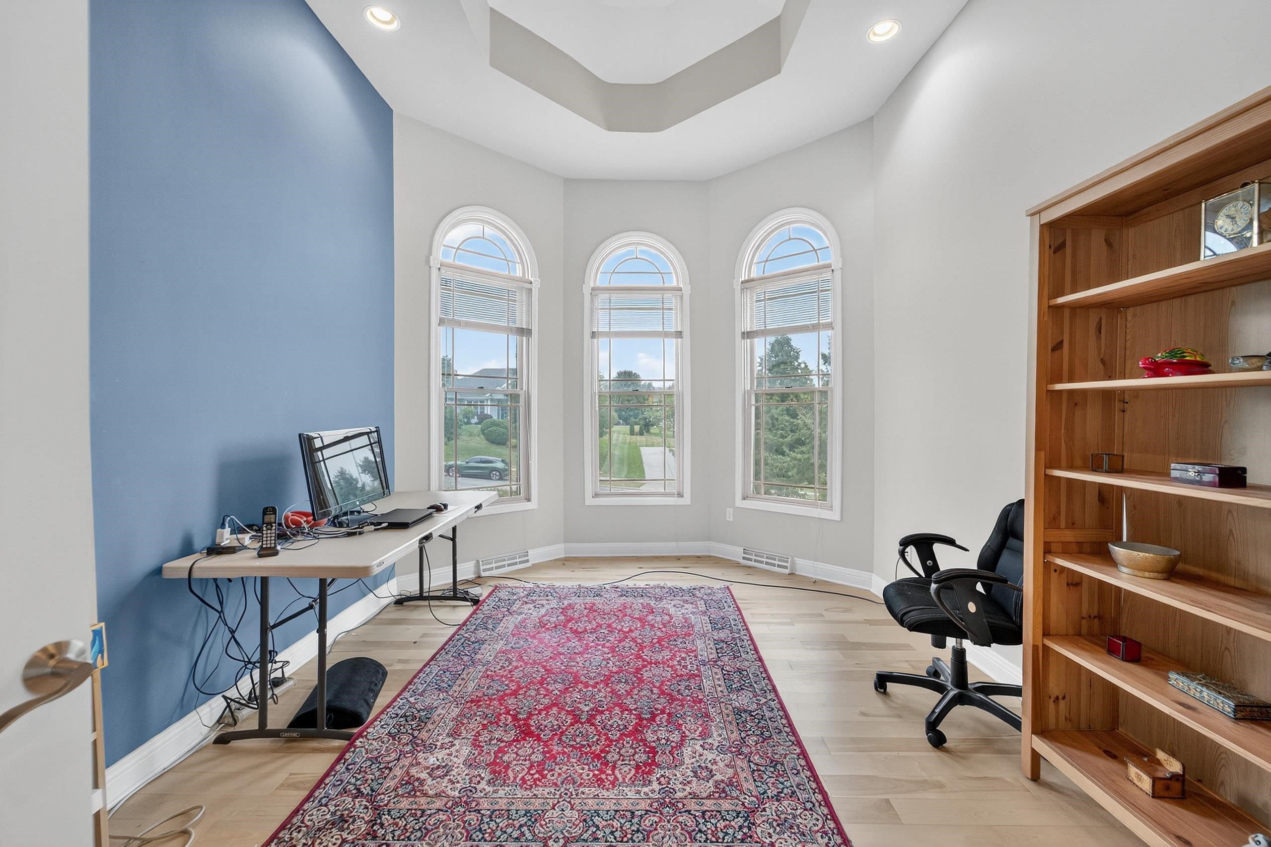 1117 Red Tail Drive