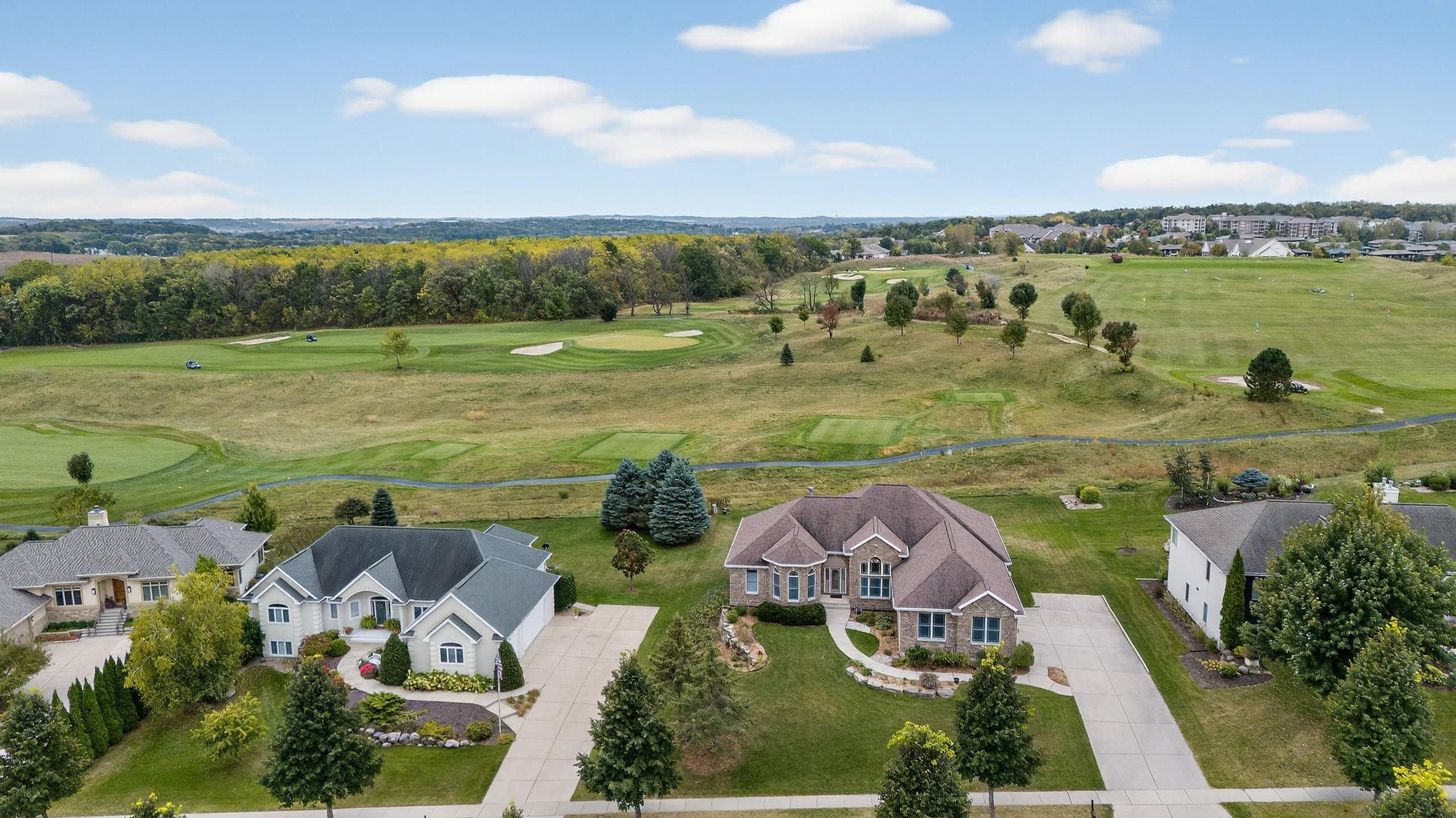 1117 Red Tail Drive