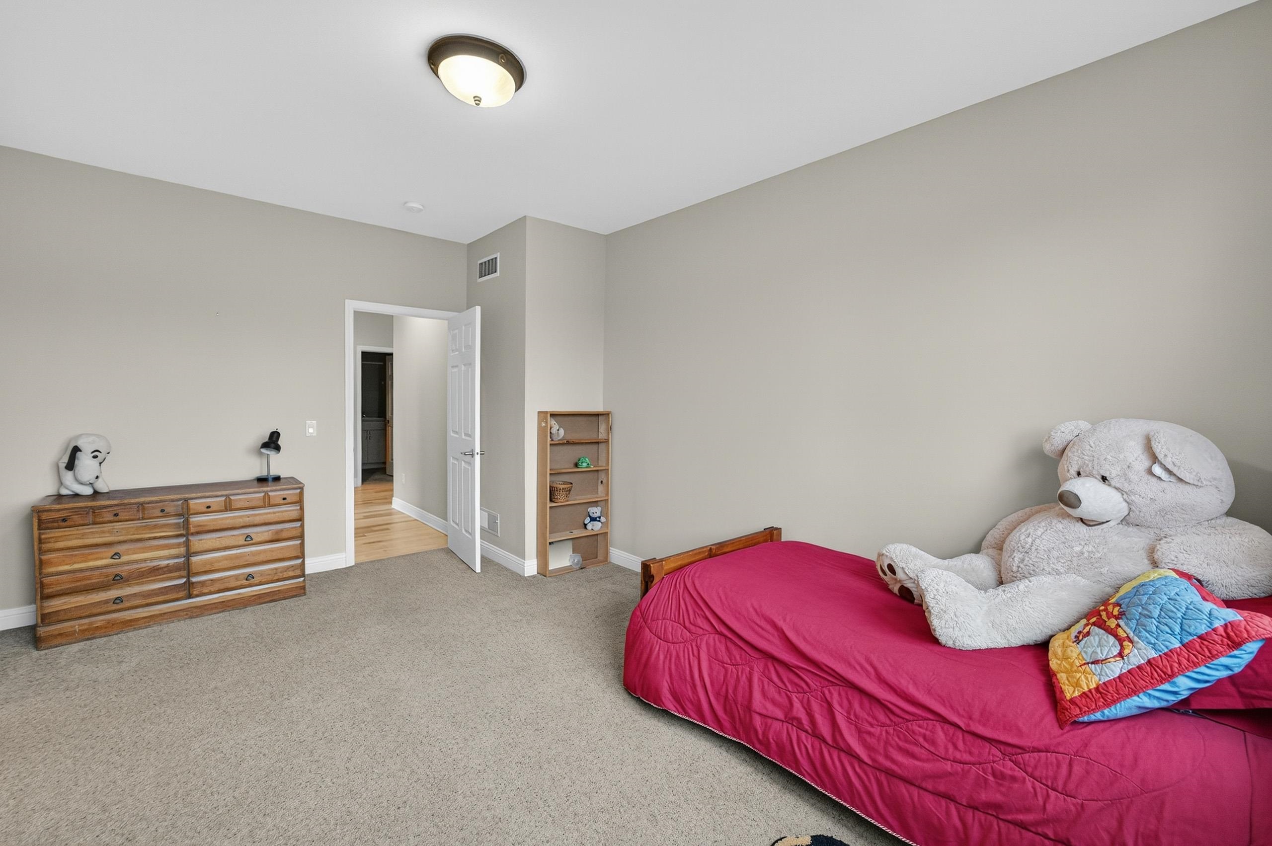1117 Red Tail Drive