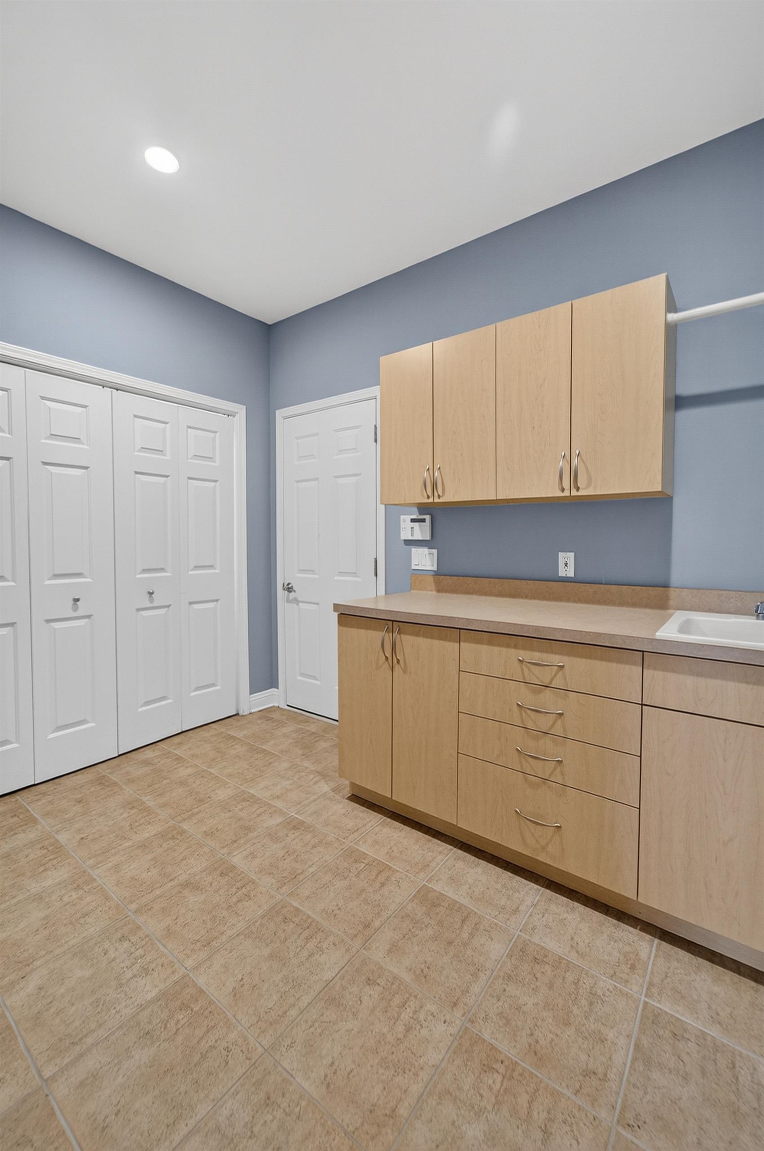 1117 Red Tail Drive