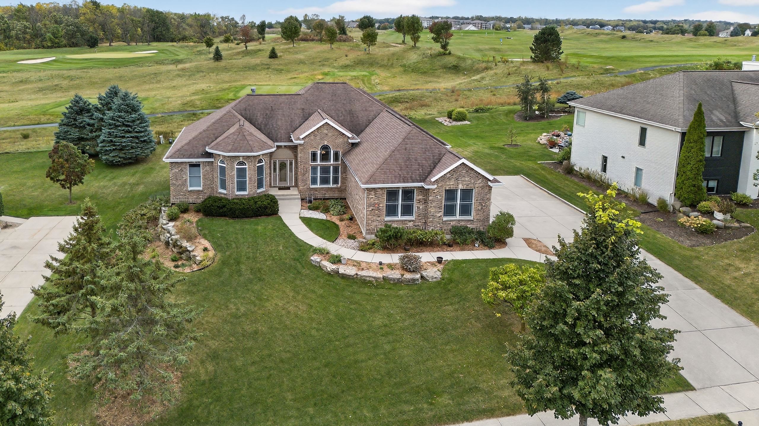 1117 Red Tail Drive