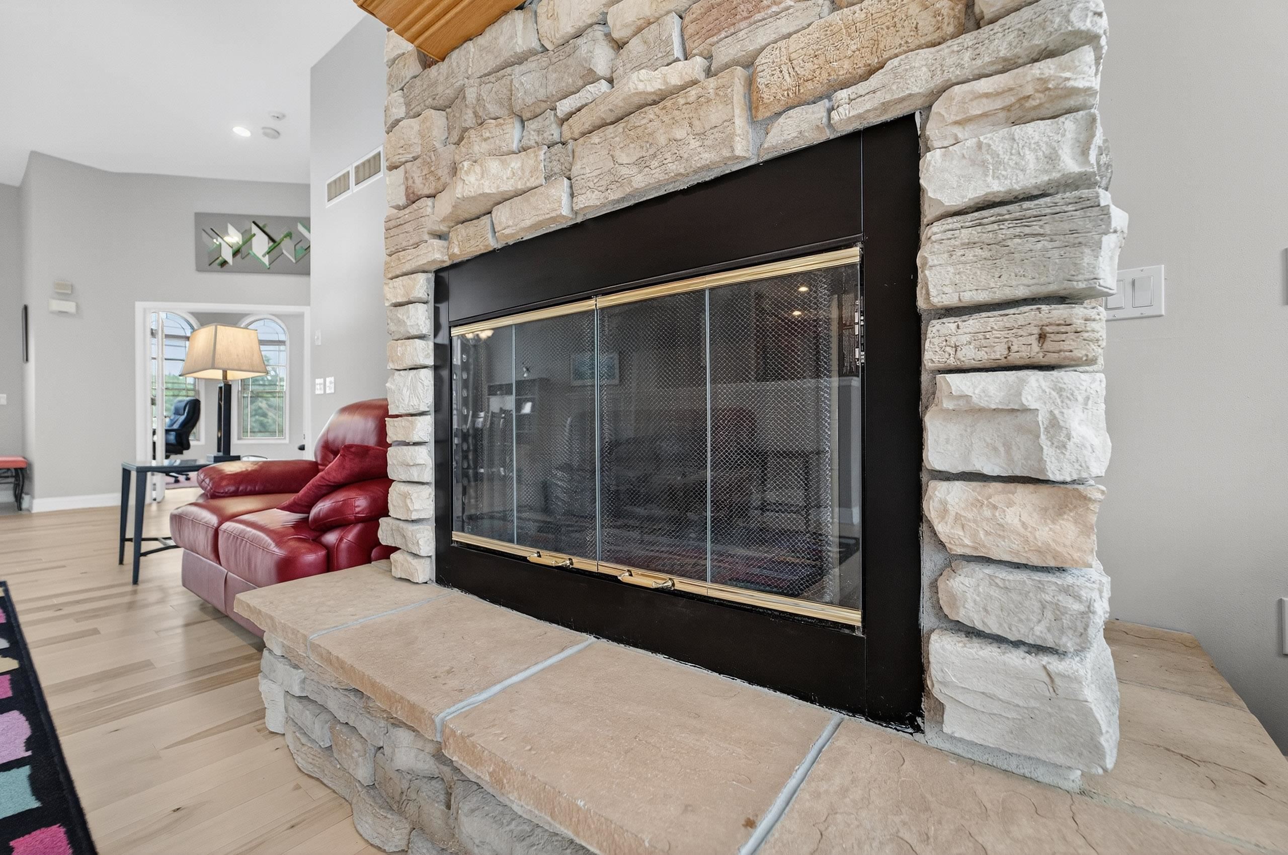 1117 Red Tail Drive