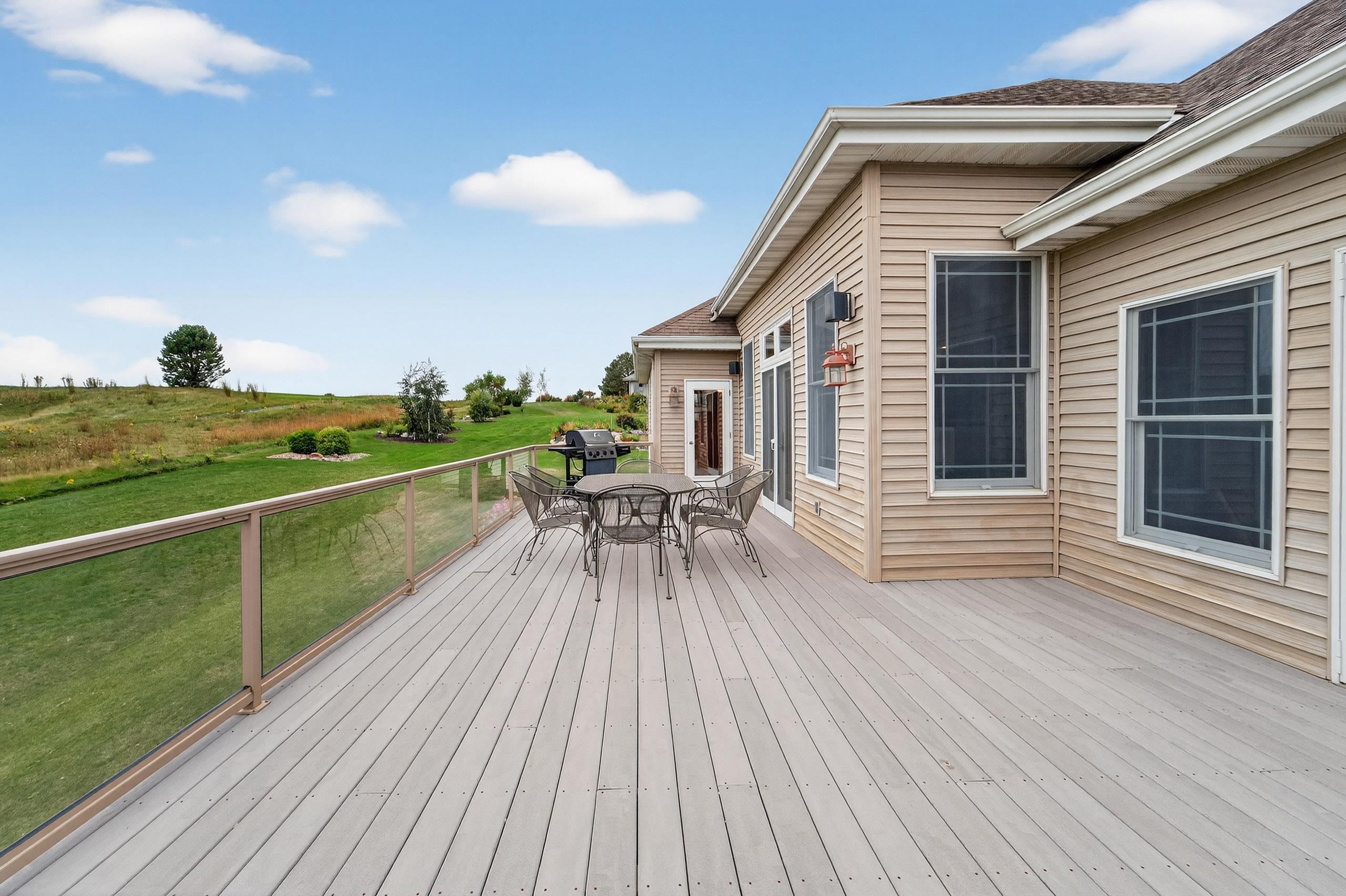 1117 Red Tail Drive