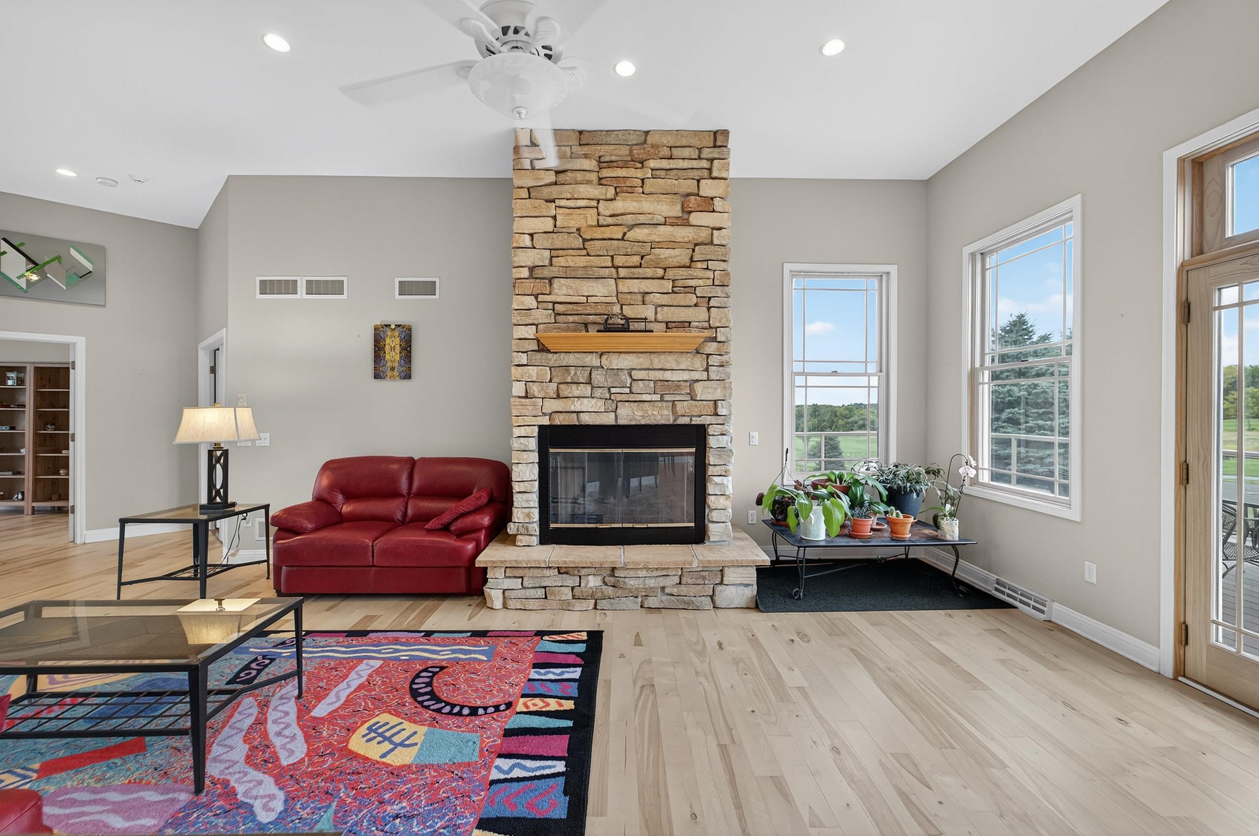 1117 Red Tail Drive