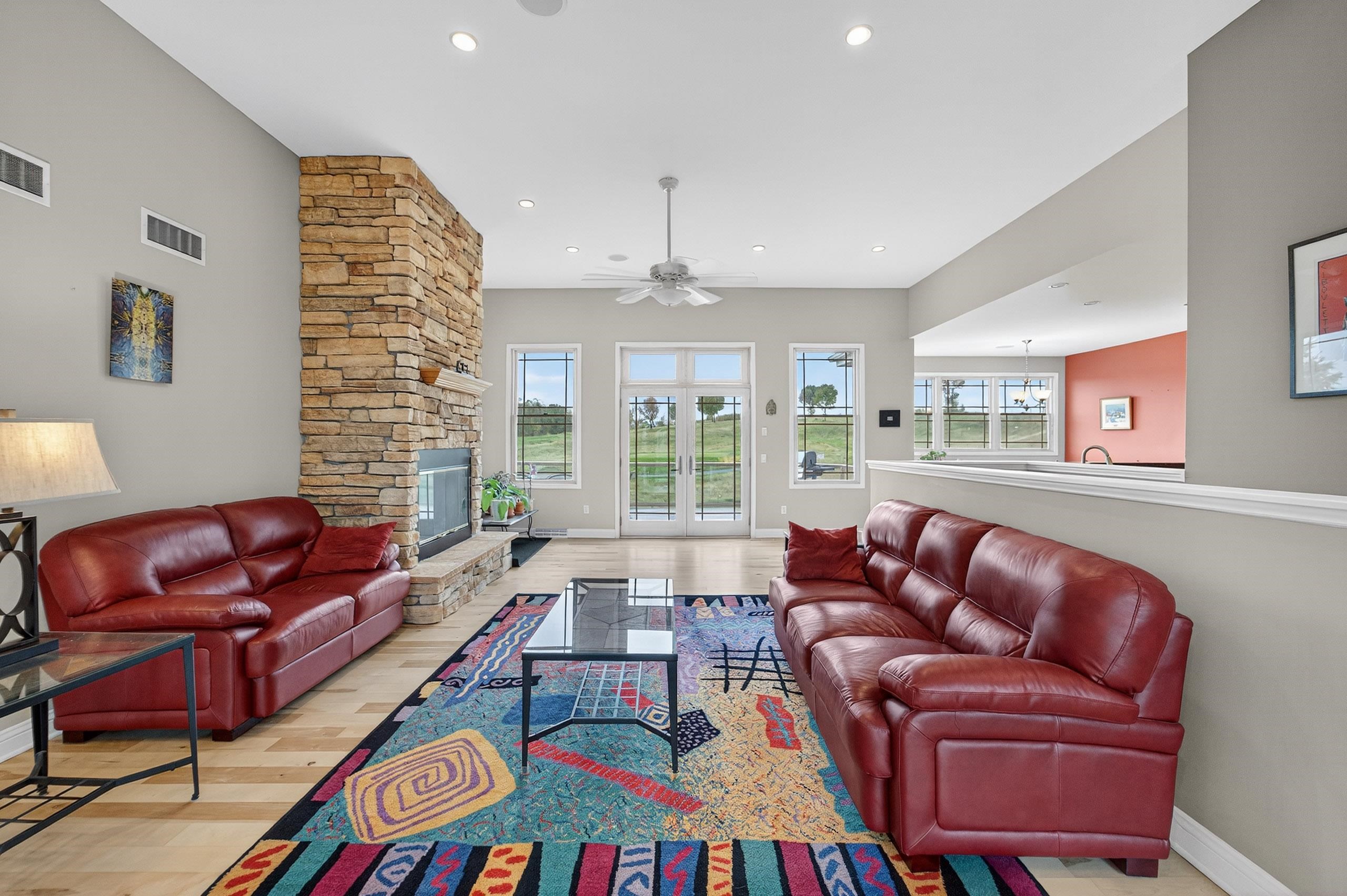 1117 Red Tail Drive