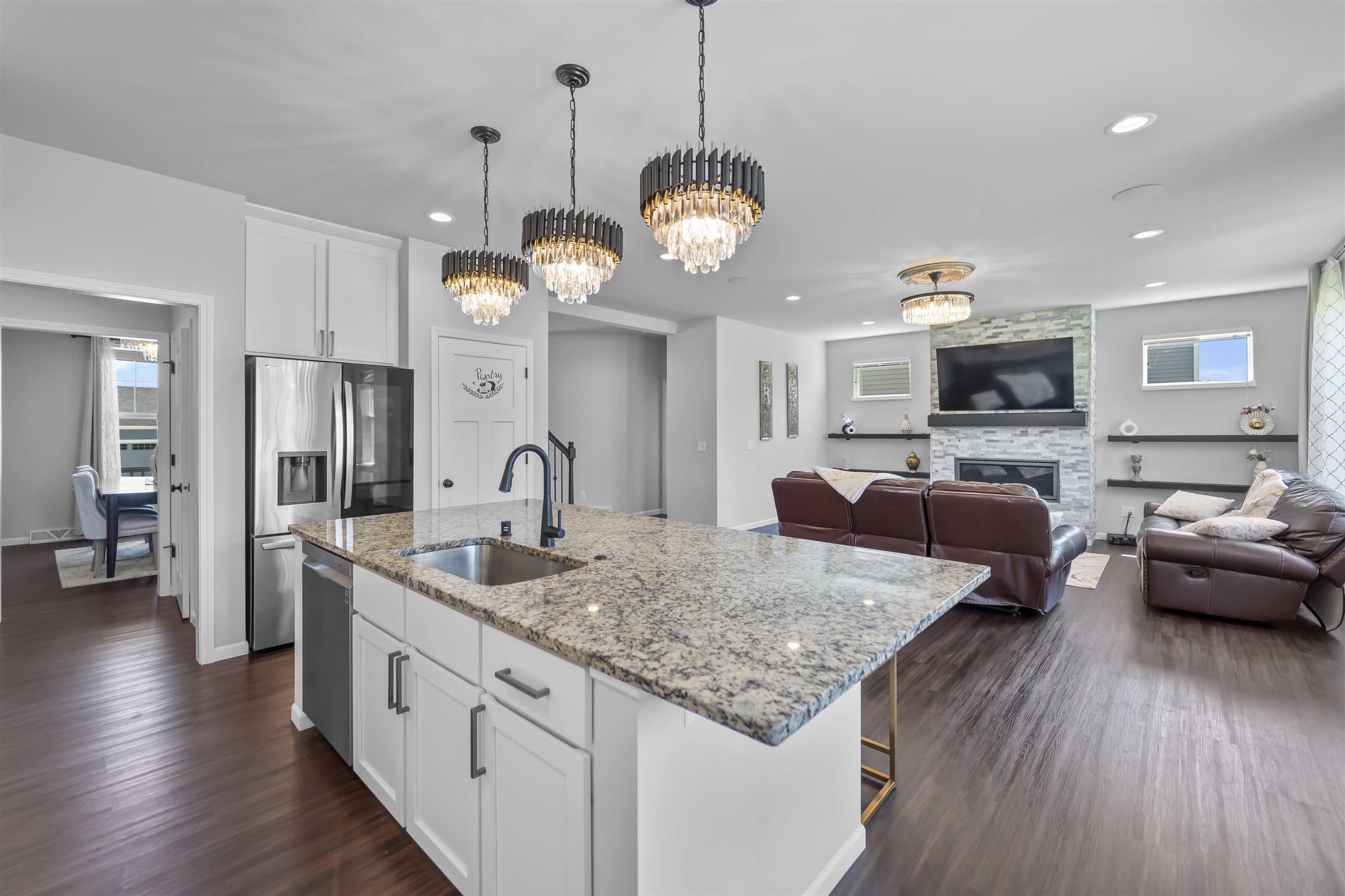 432 Tawny Elm Parkway