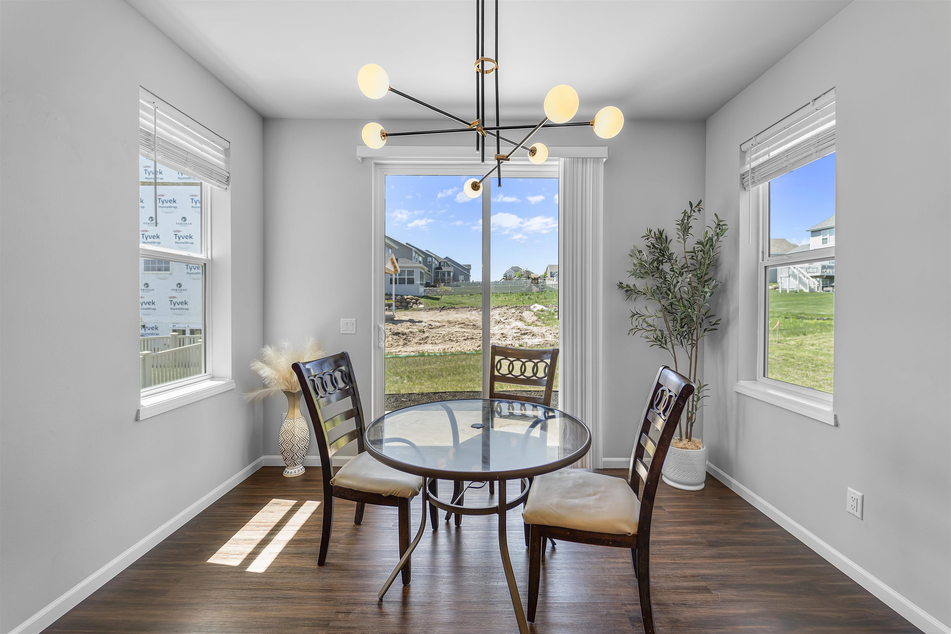 432 Tawny Elm Parkway