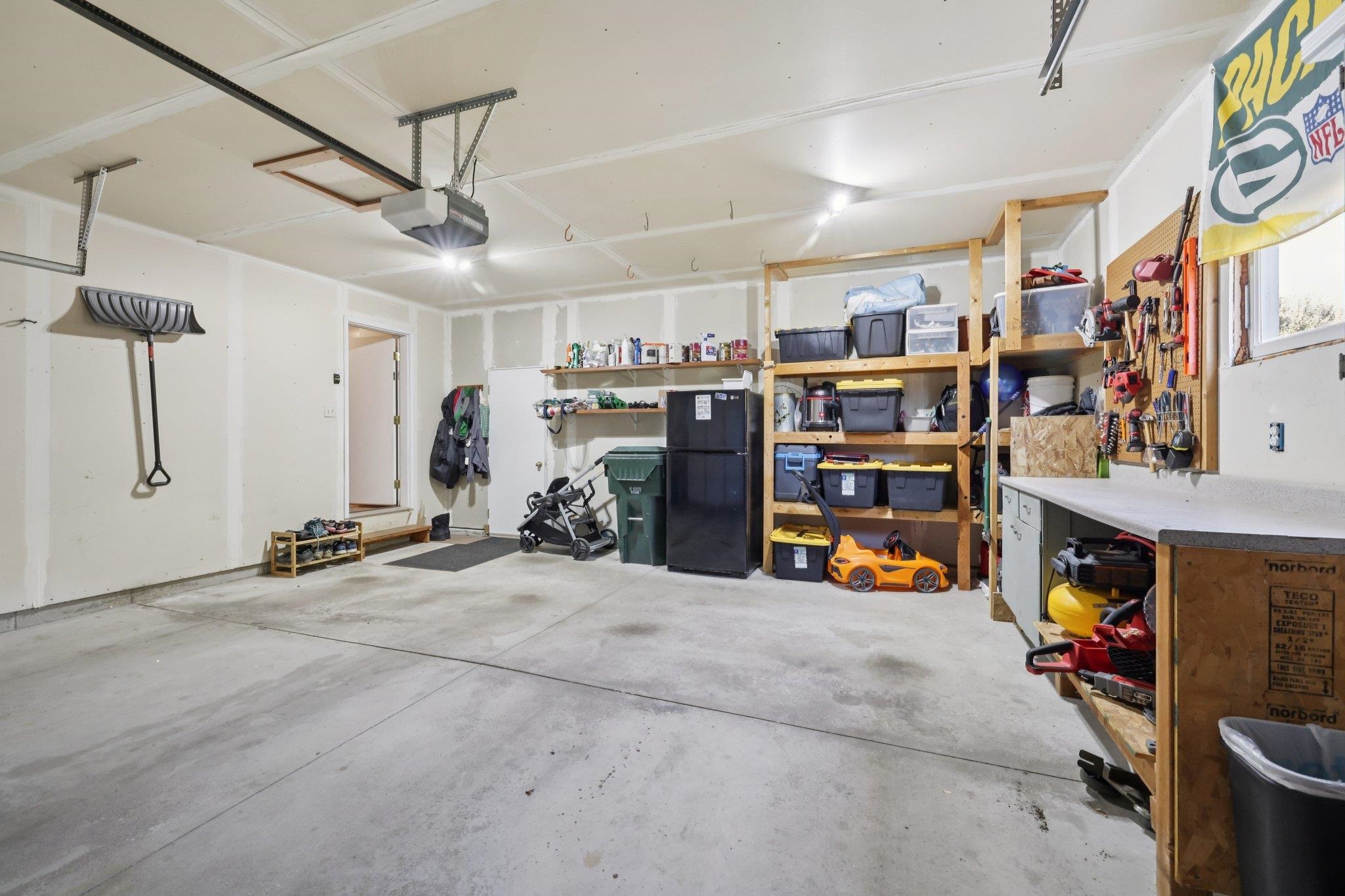718 Traveler Lane