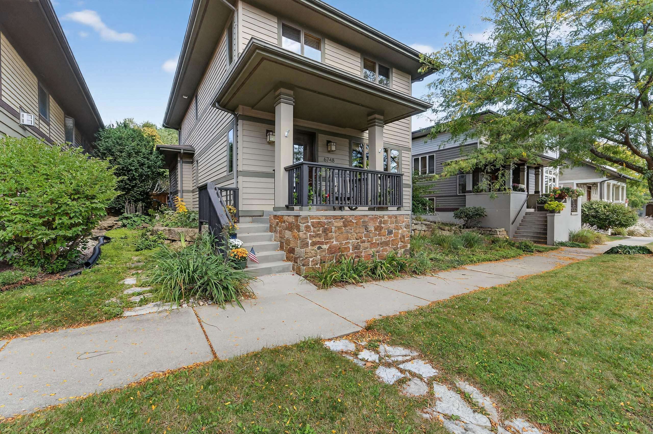 6748 Phil Lewis Way