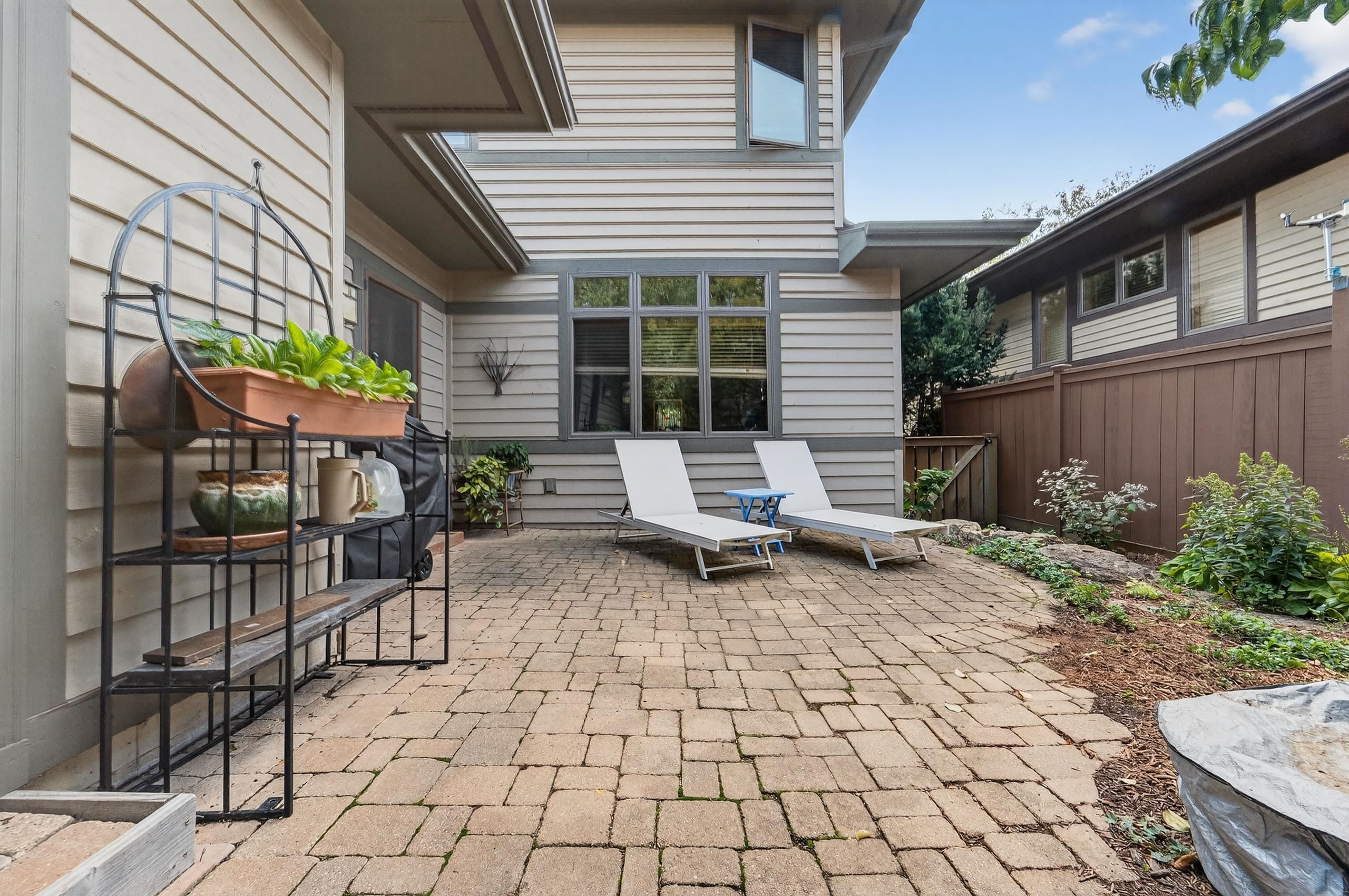 6748 Phil Lewis Way