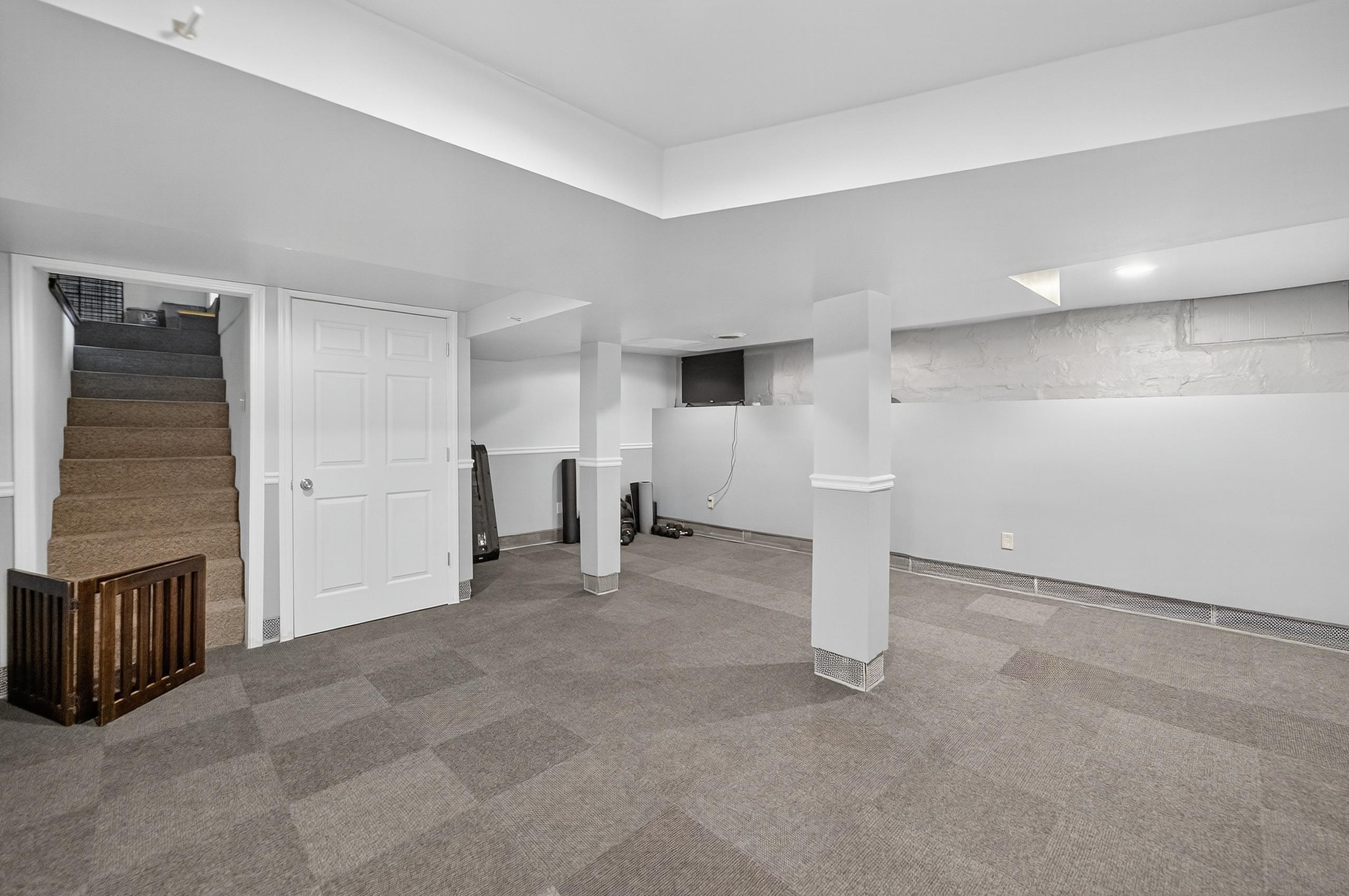 326 3rd Avenue