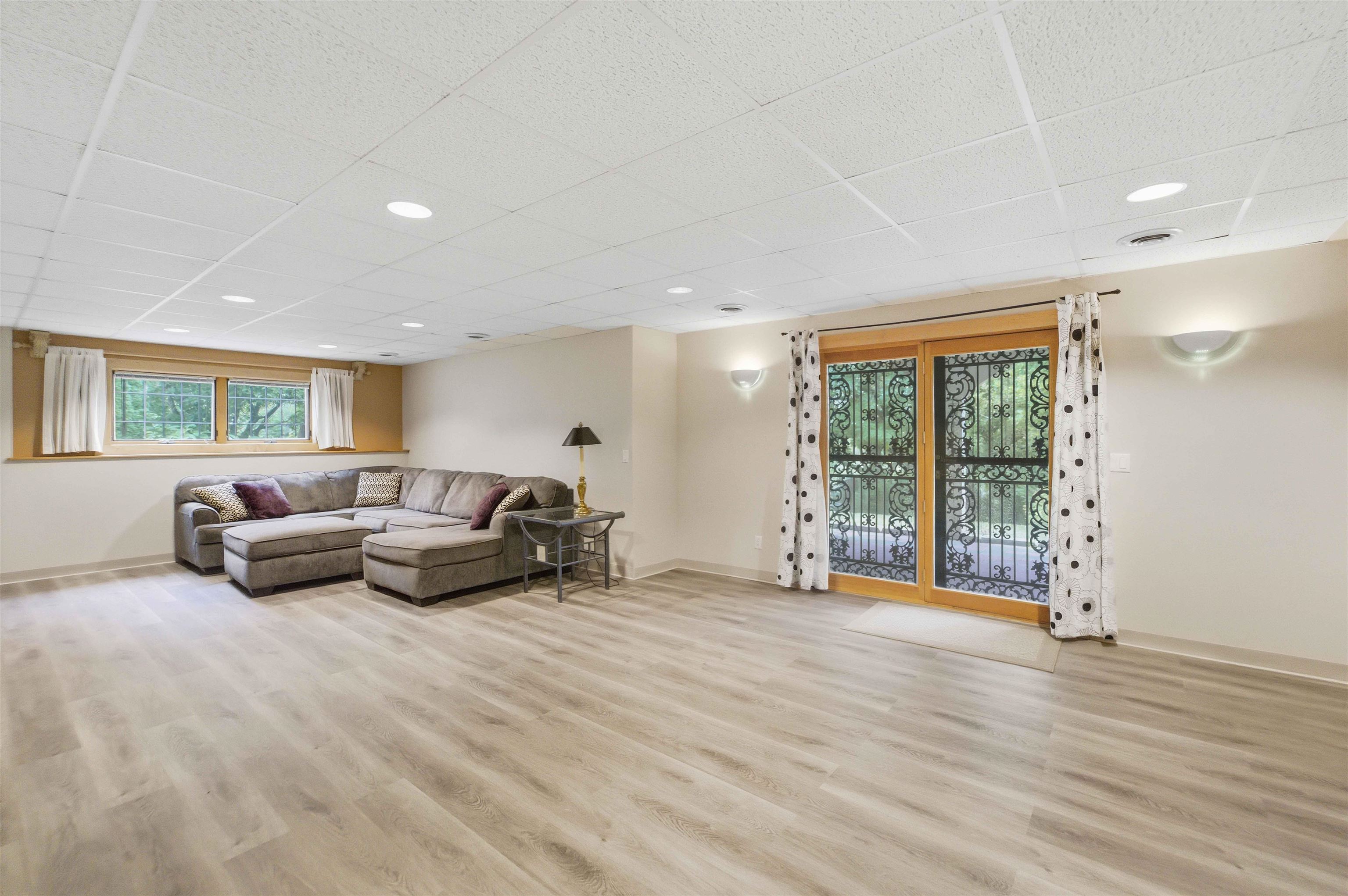 4703 Grandview Court
