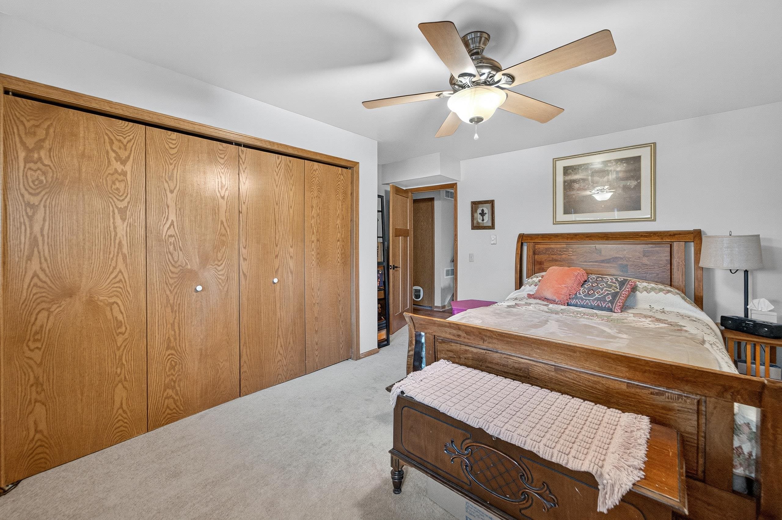 2906-2908 Brian Lane