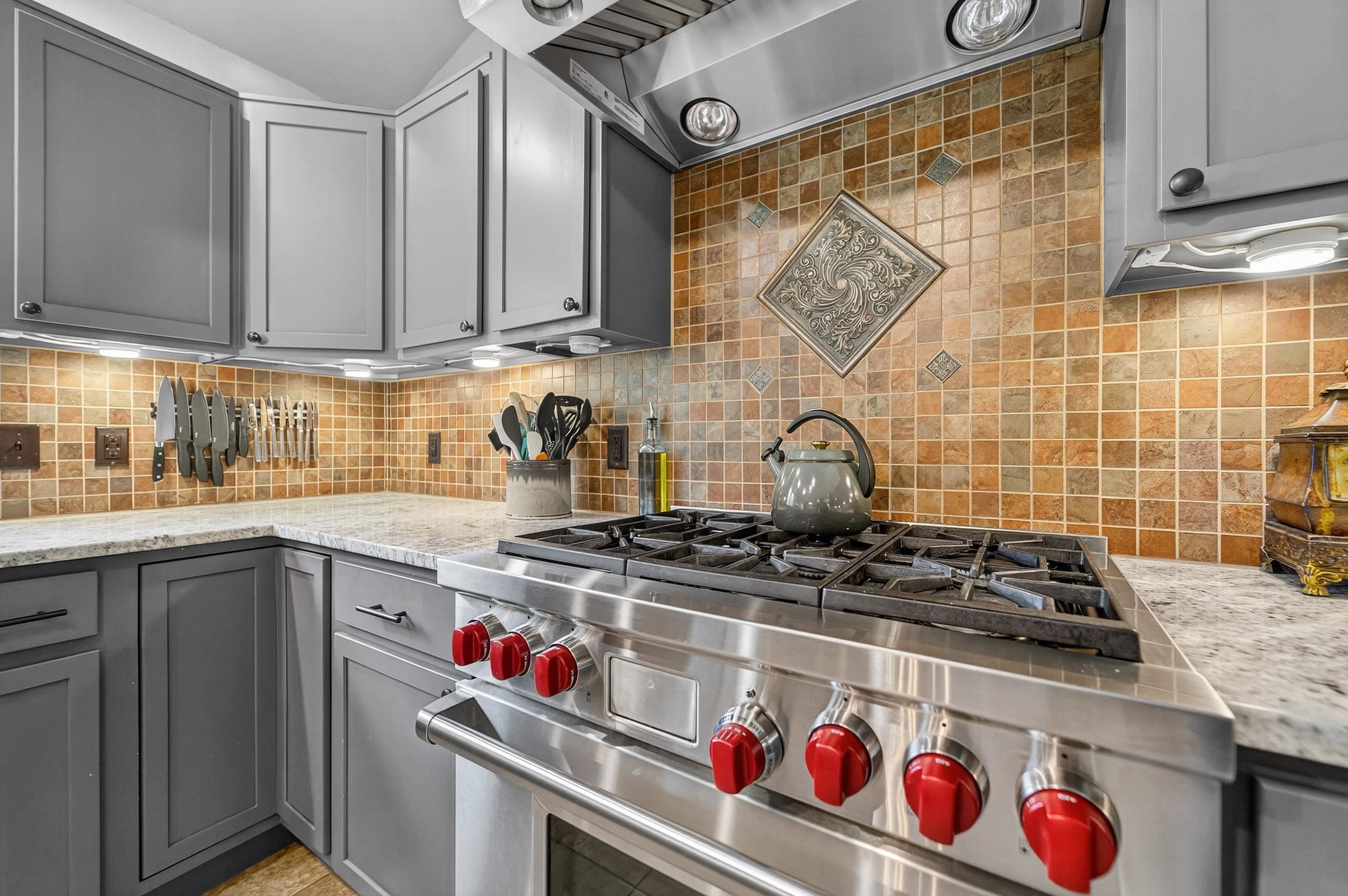 415 Coyle Parkway