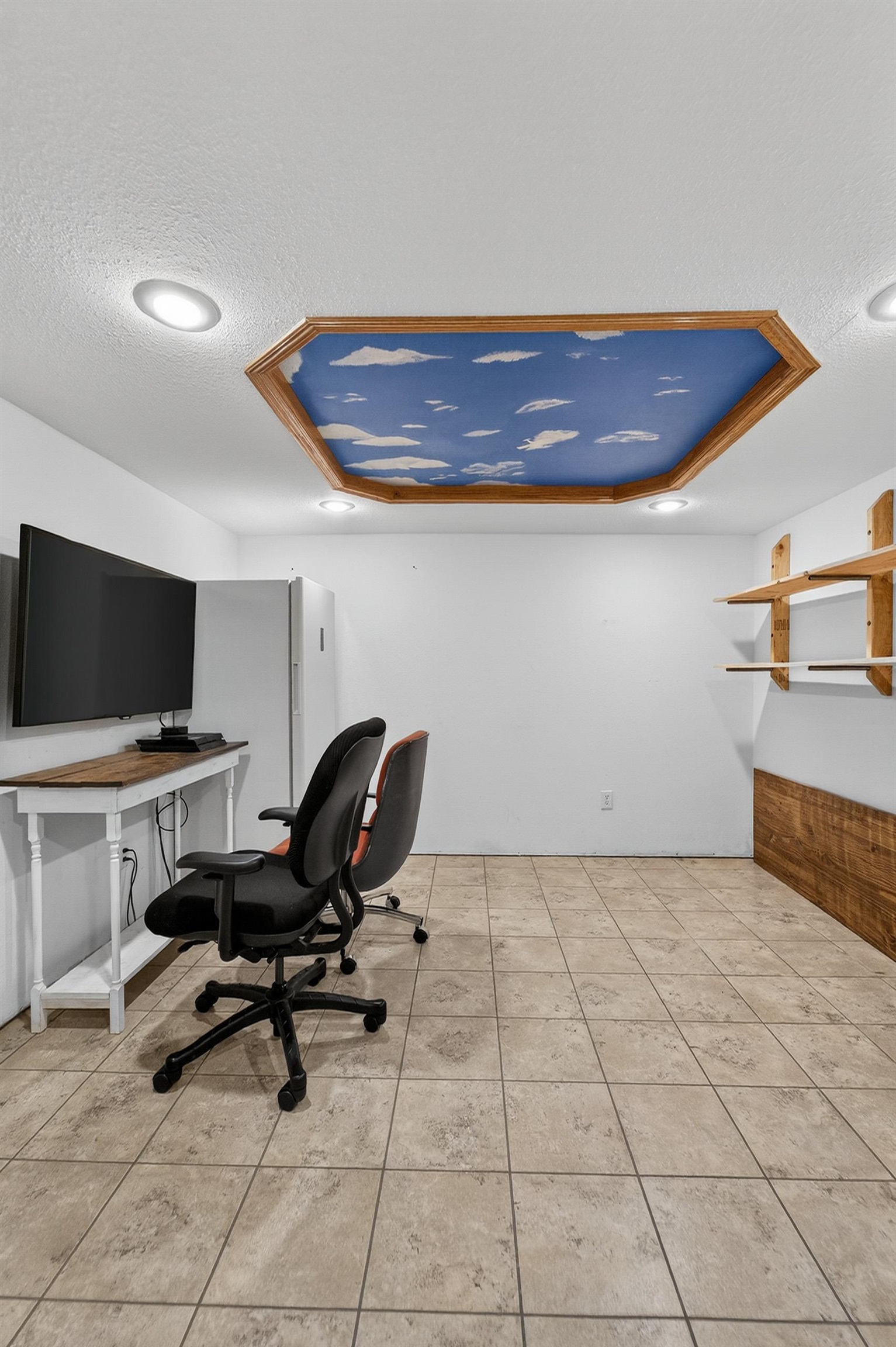 2019 Cottonwood Drive