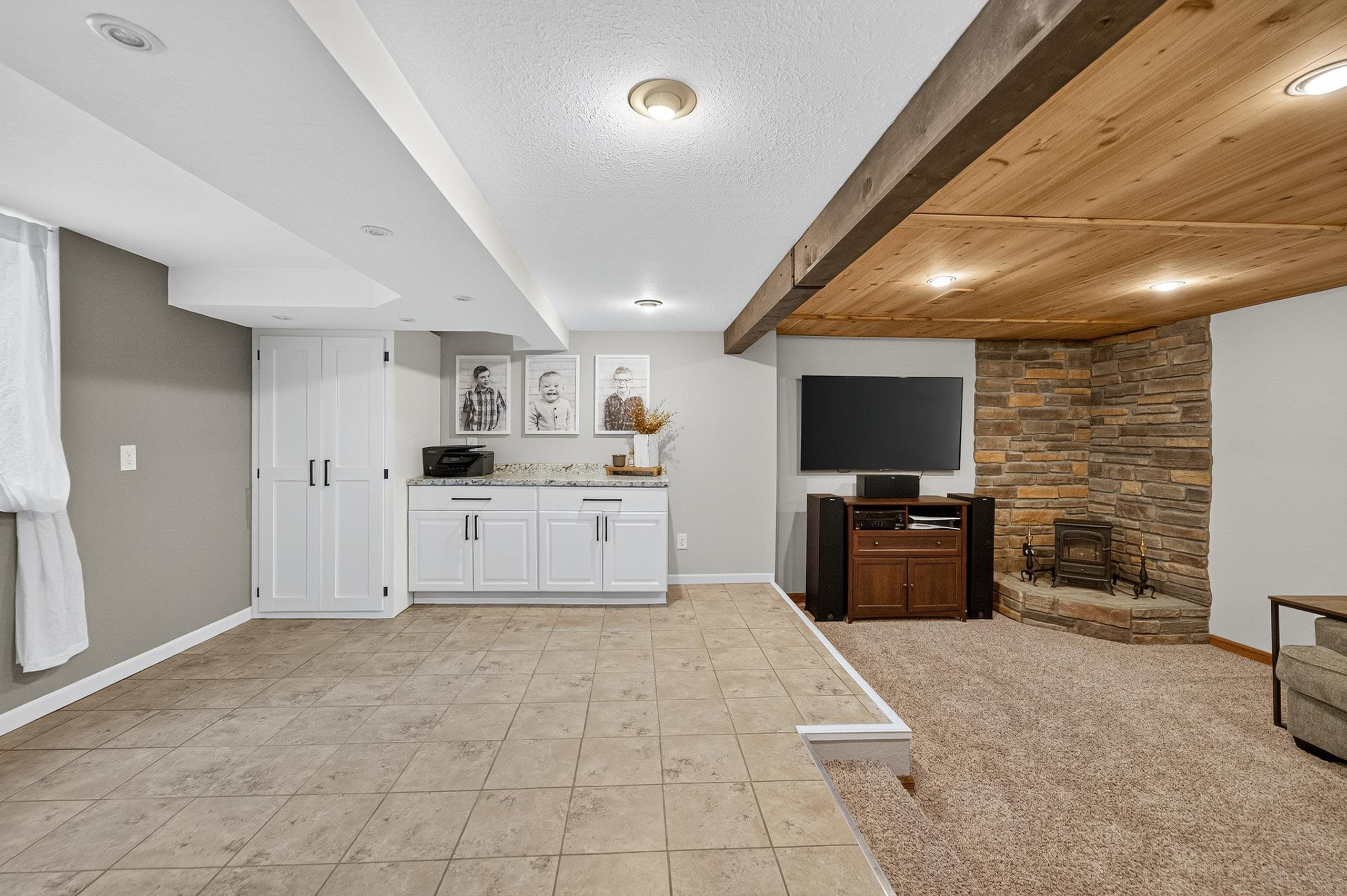 2019 Cottonwood Drive