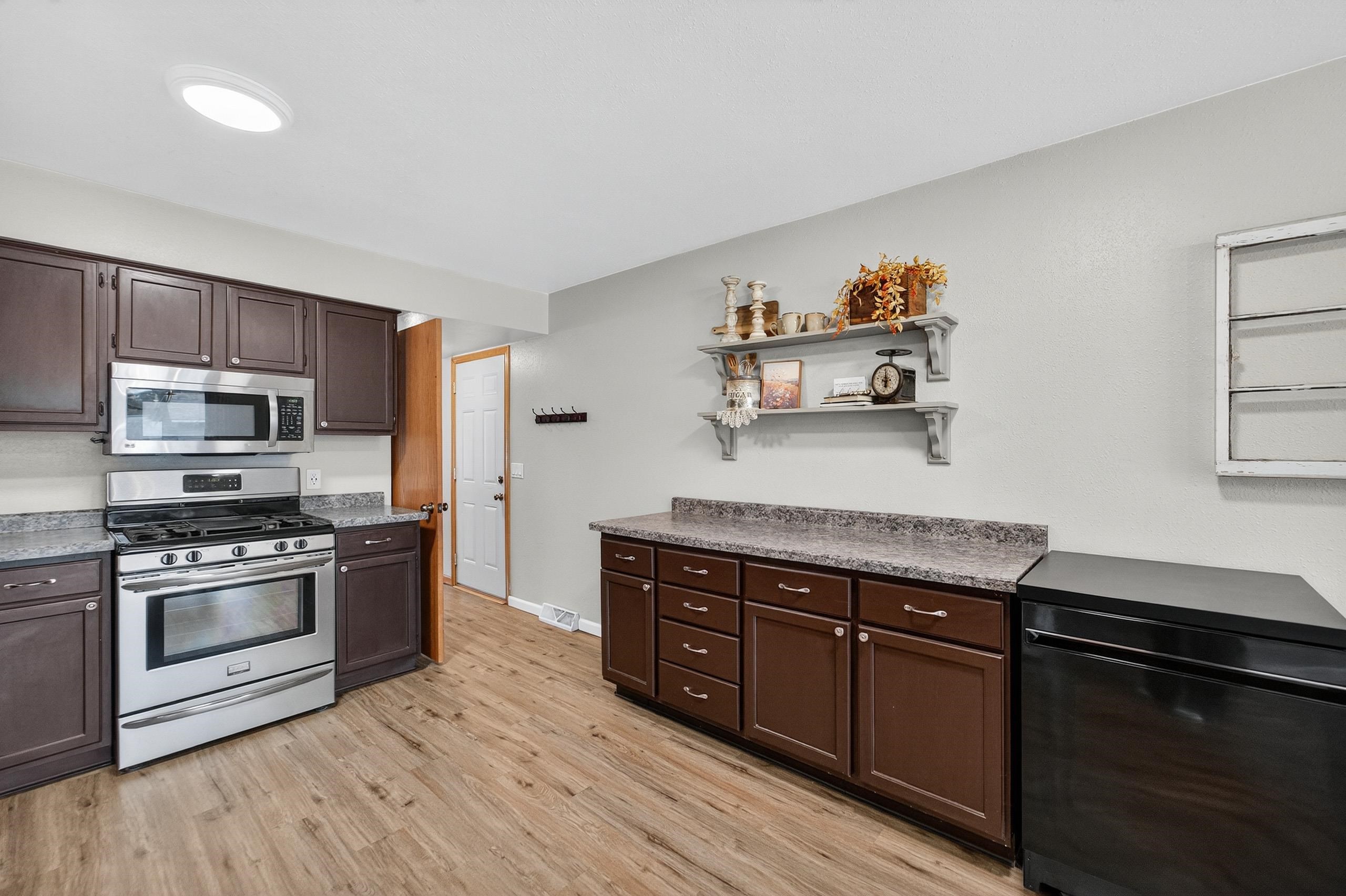 2019 Cottonwood Drive