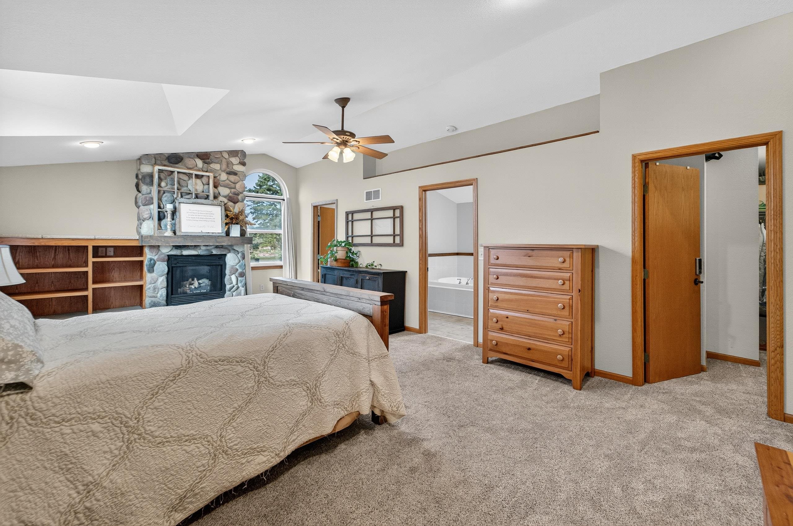 2019 Cottonwood Drive