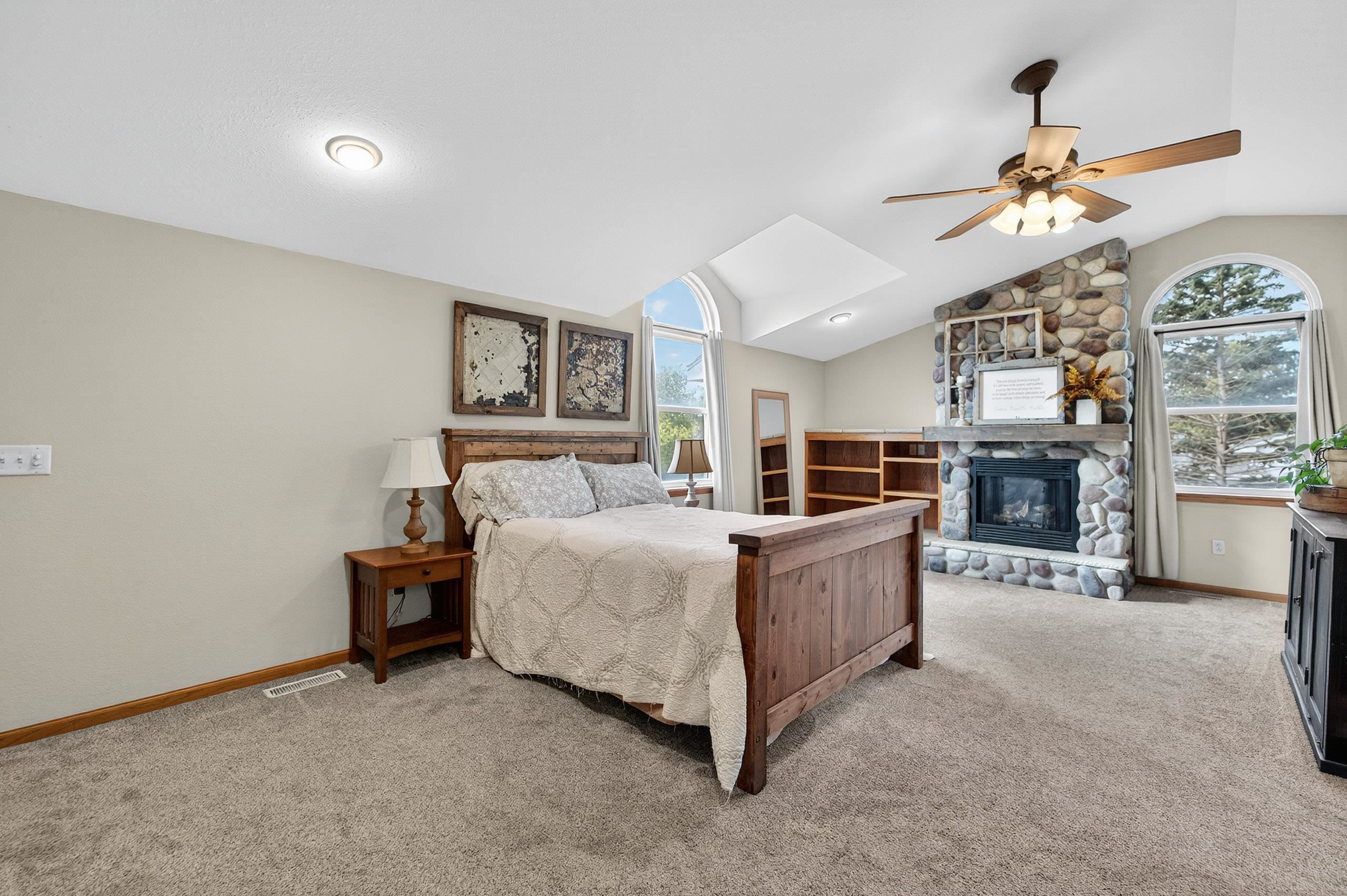 2019 Cottonwood Drive