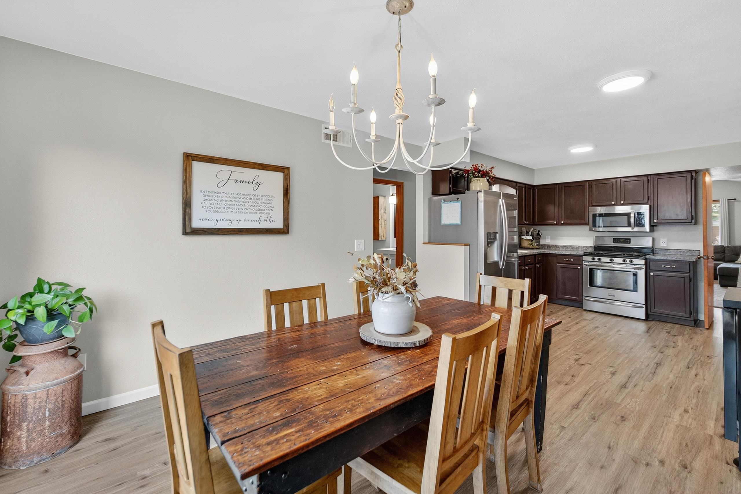 2019 Cottonwood Drive