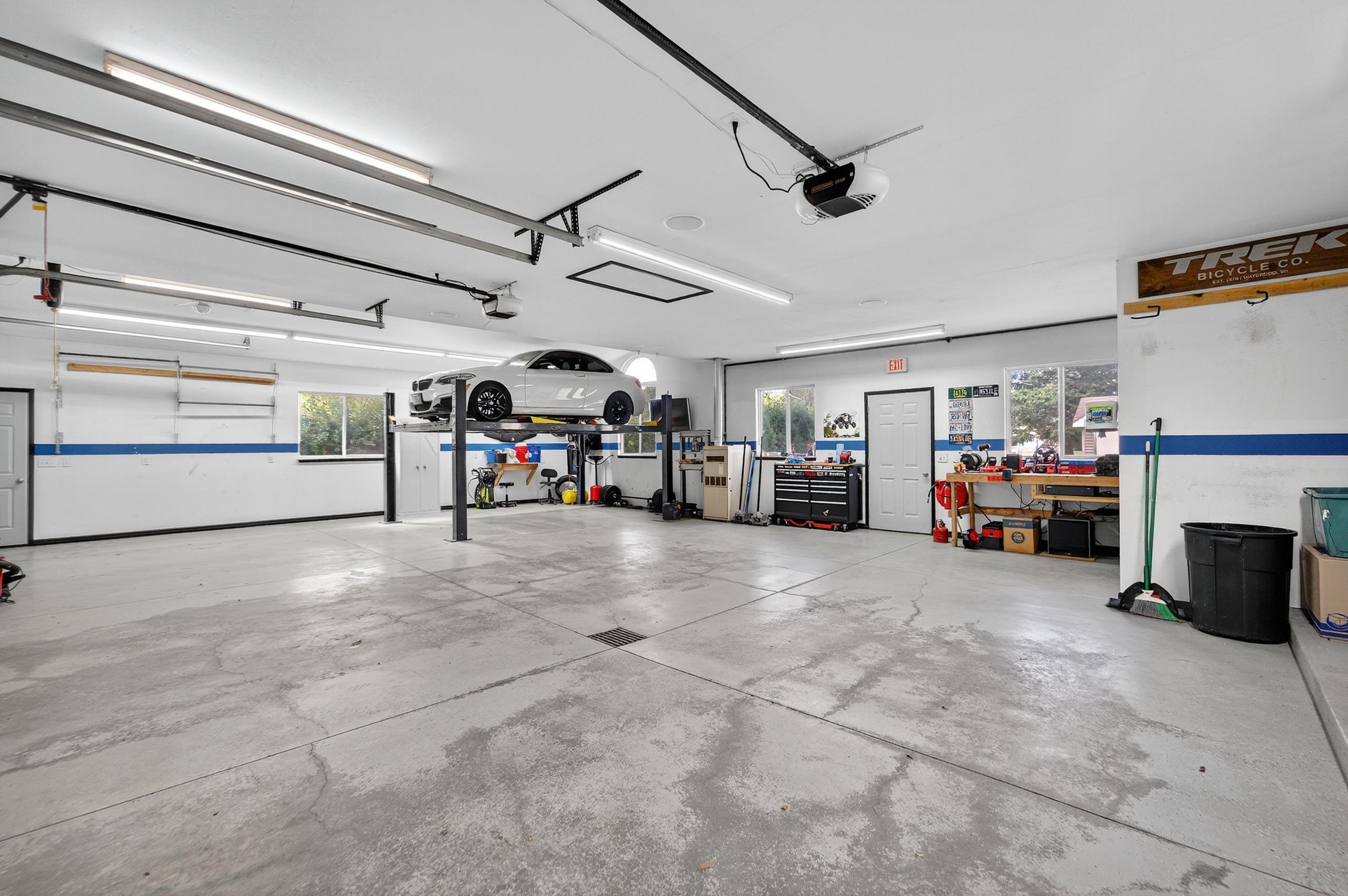 2019 Cottonwood Drive