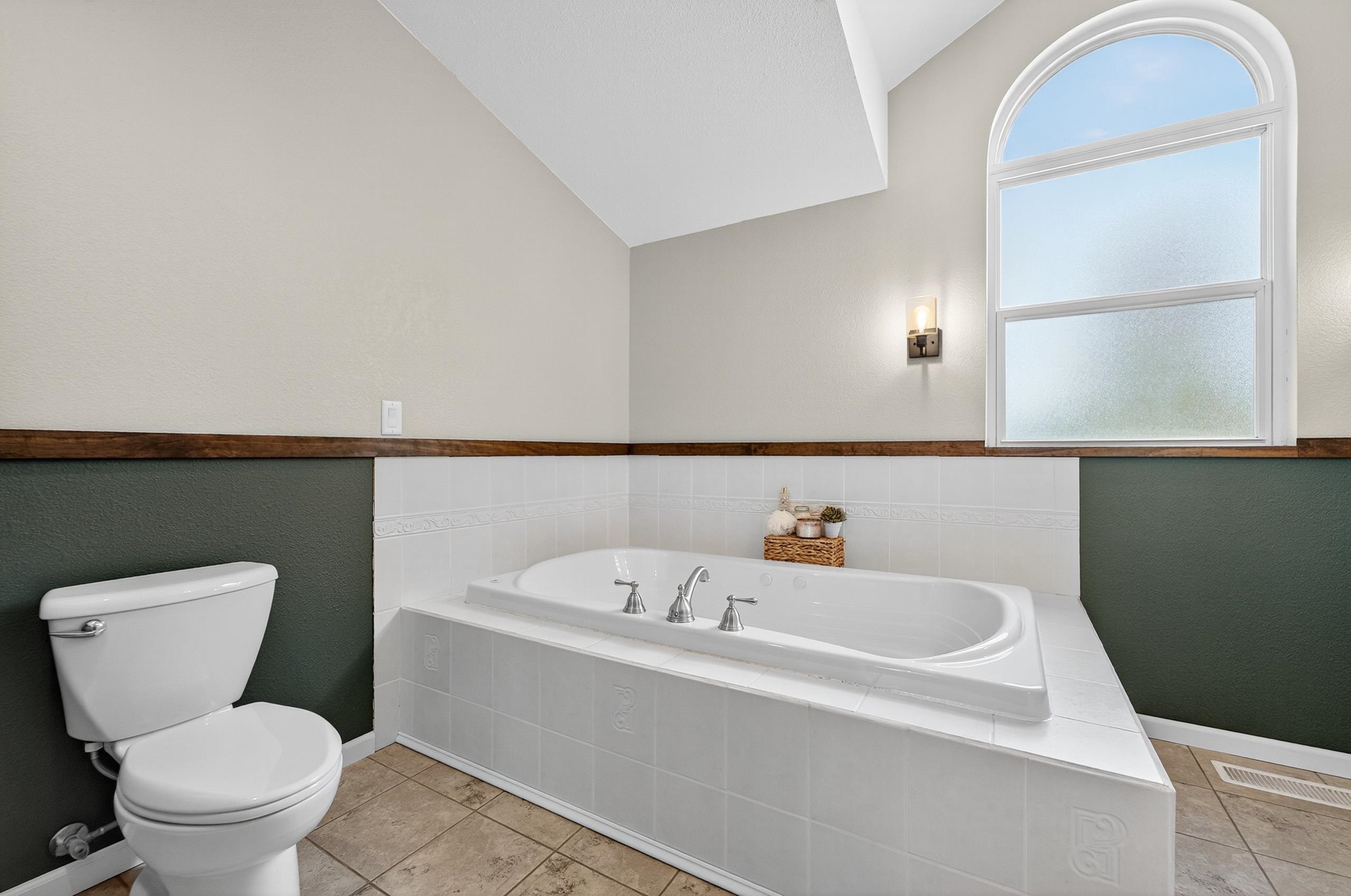 2019 Cottonwood Drive