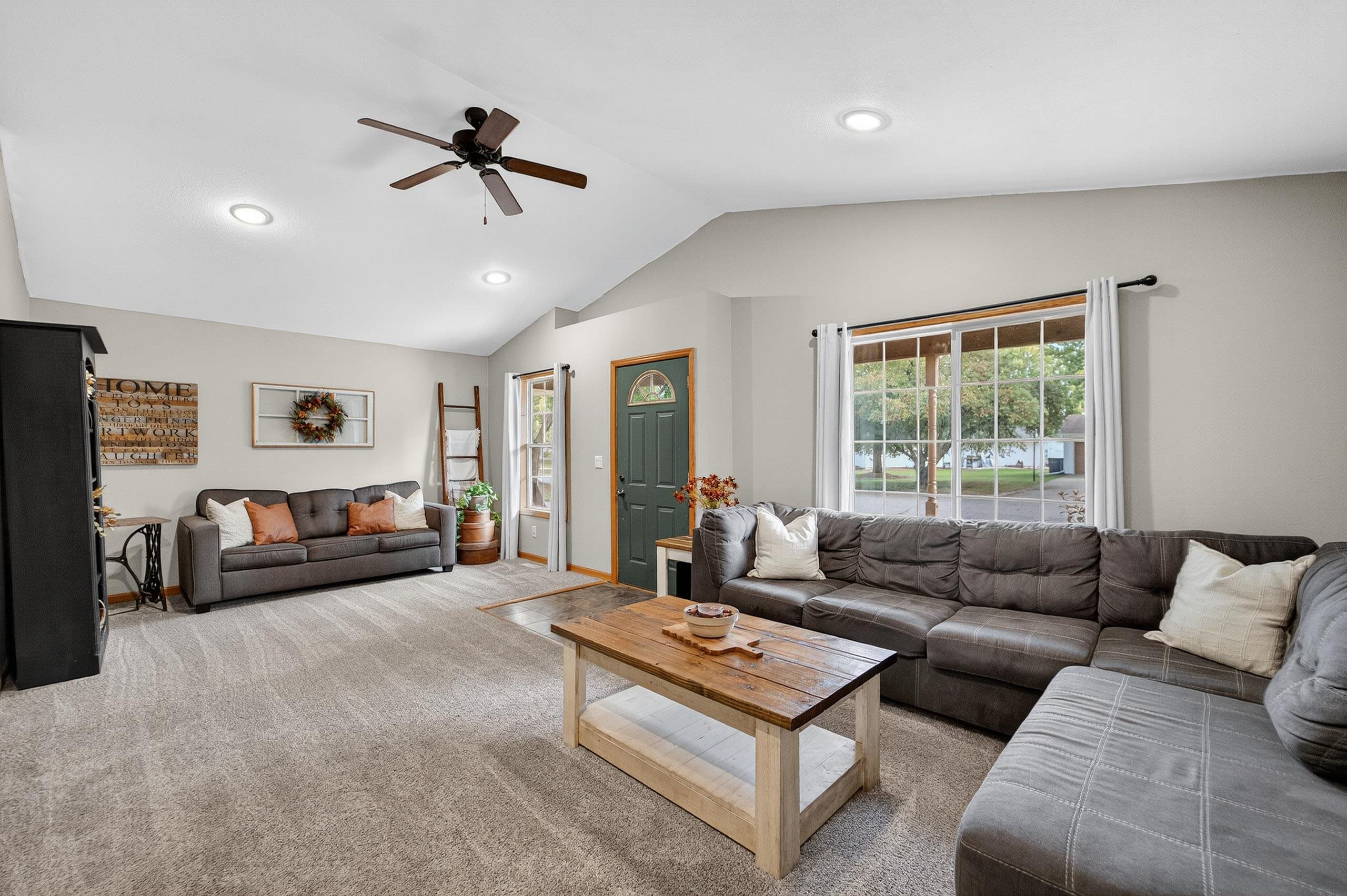 2019 Cottonwood Drive
