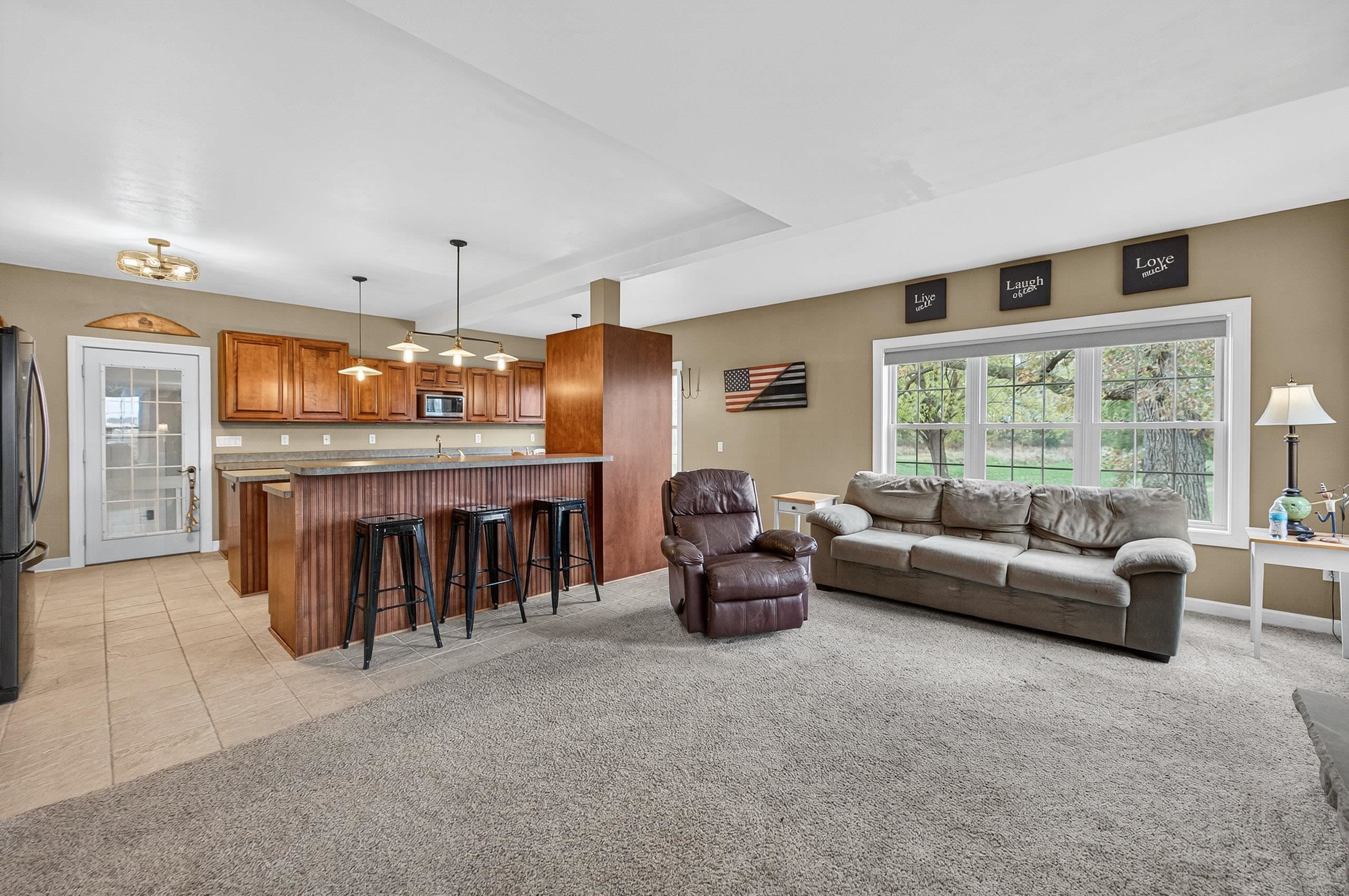 1045 York Center Road