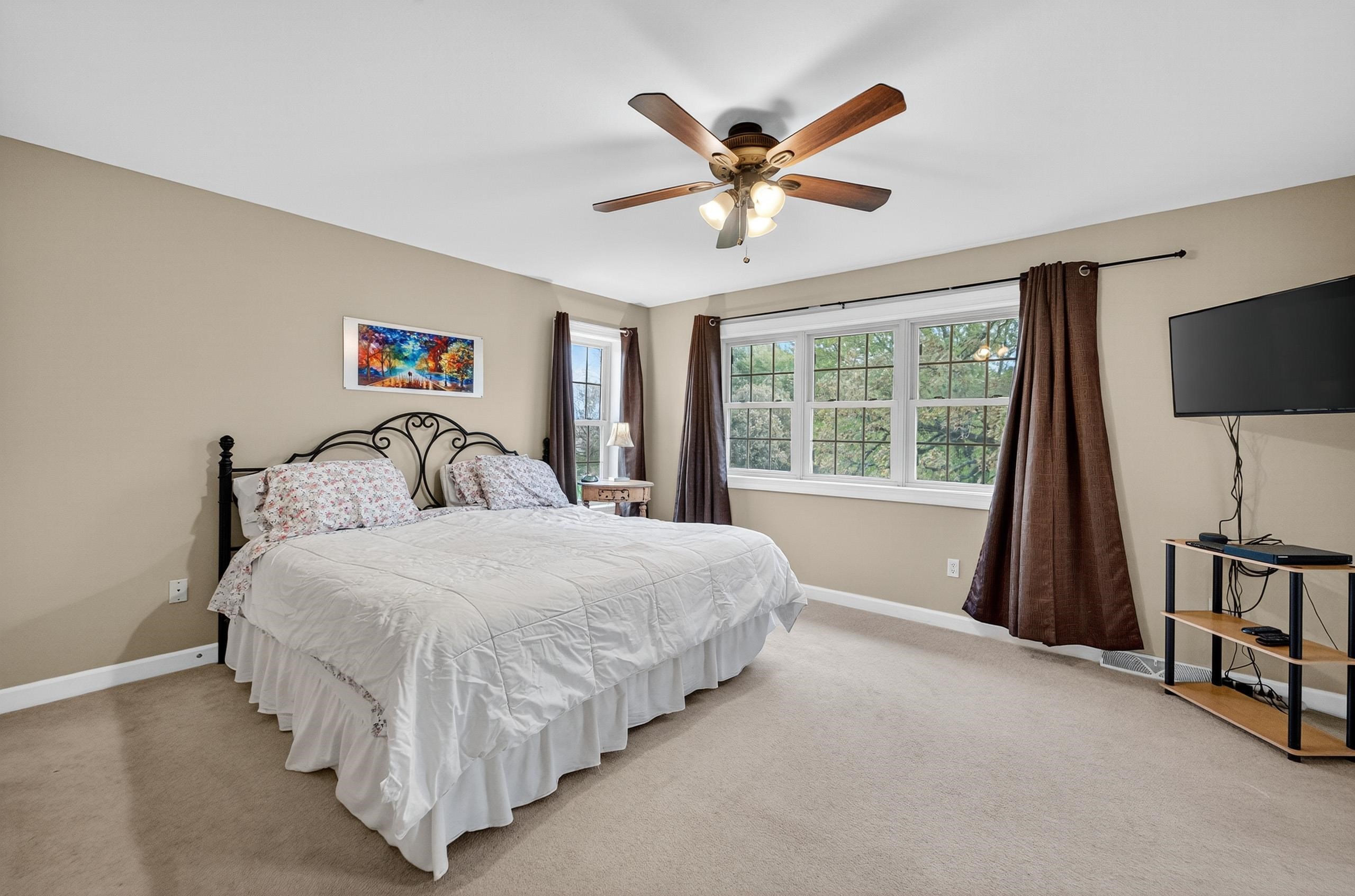1045 York Center Road