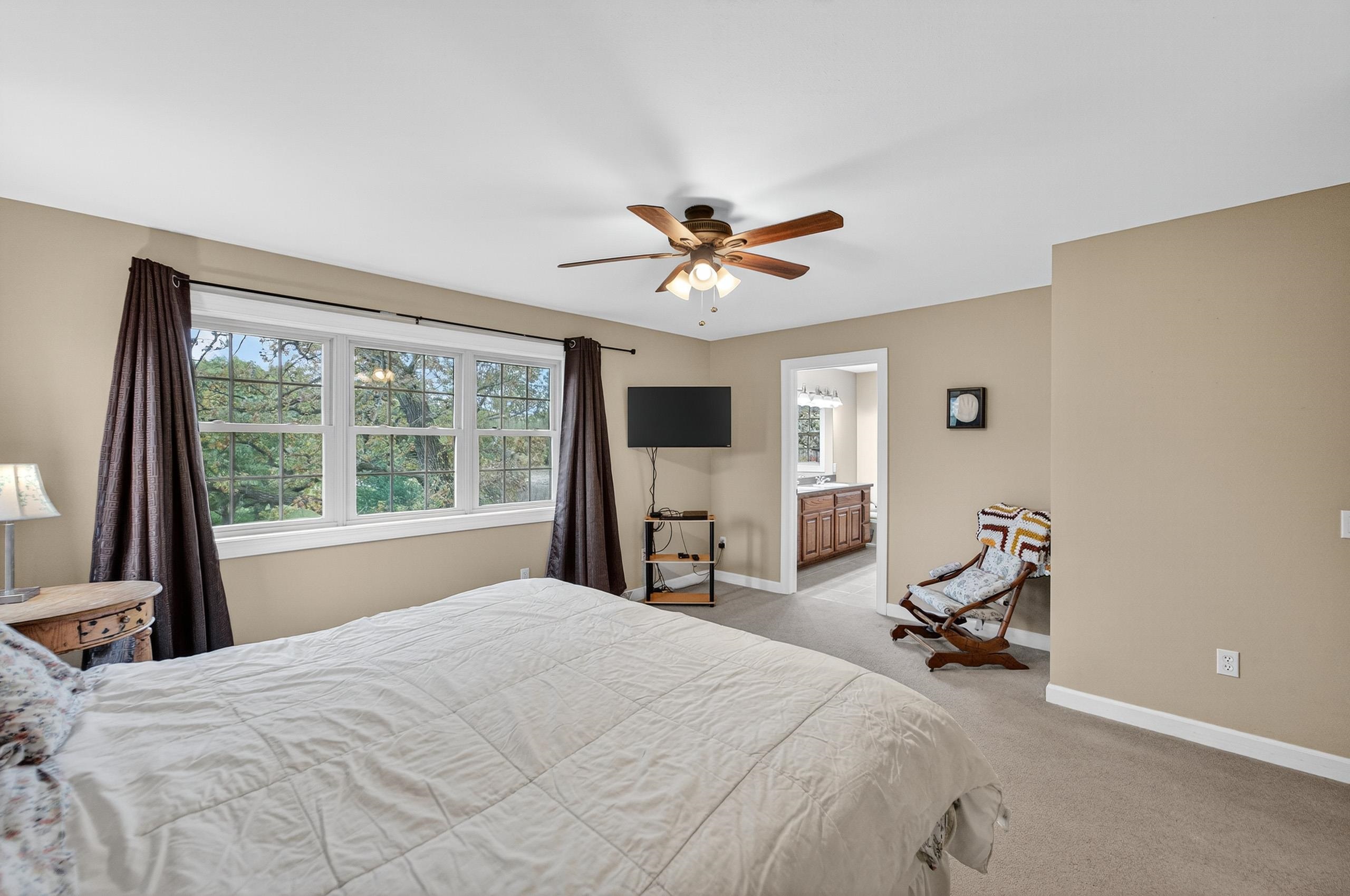 1045 York Center Road