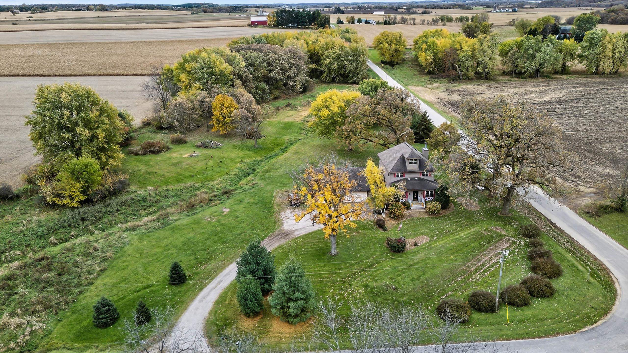 1045 York Center Road