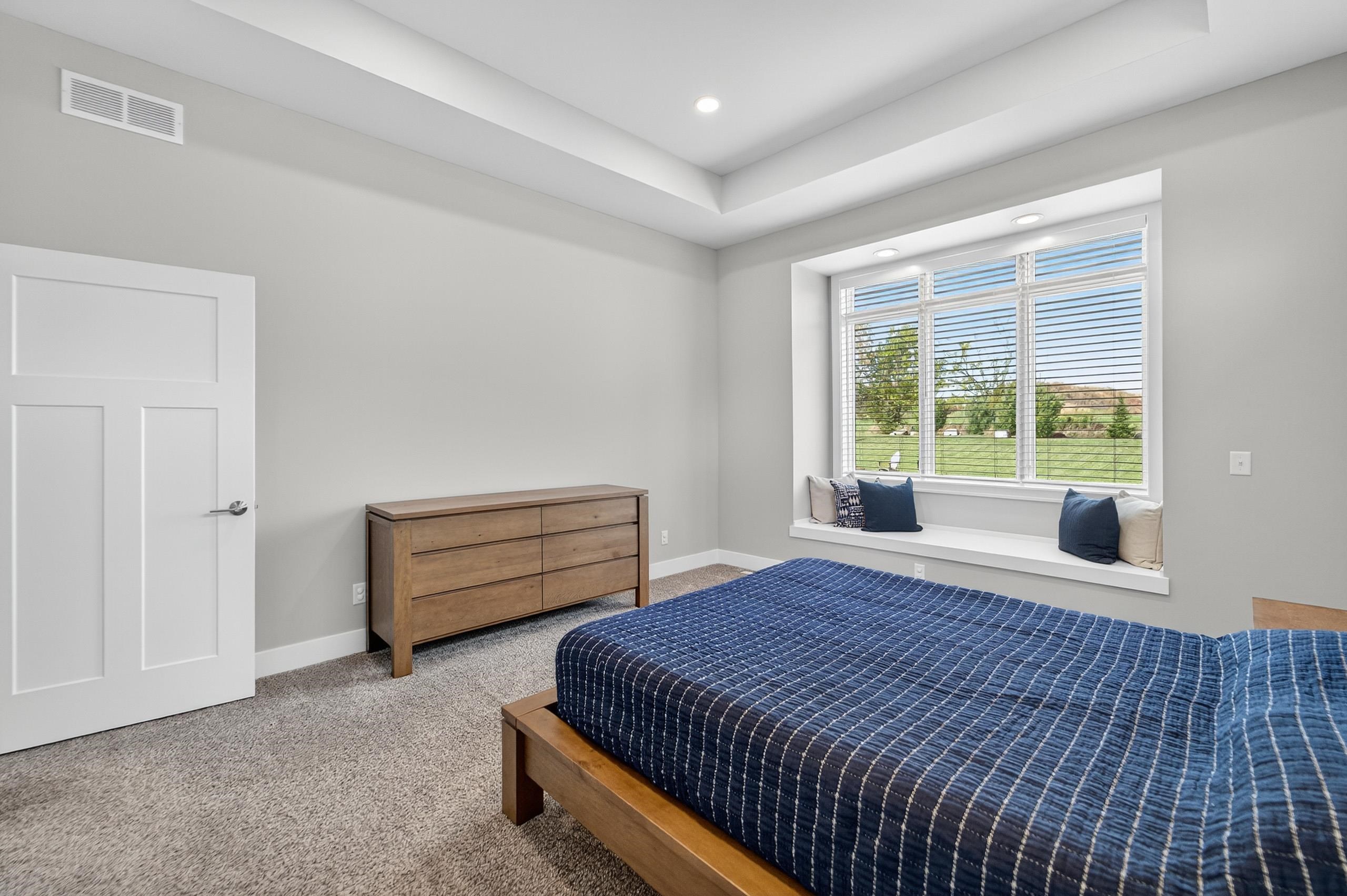 3017 Red Hawk Trail