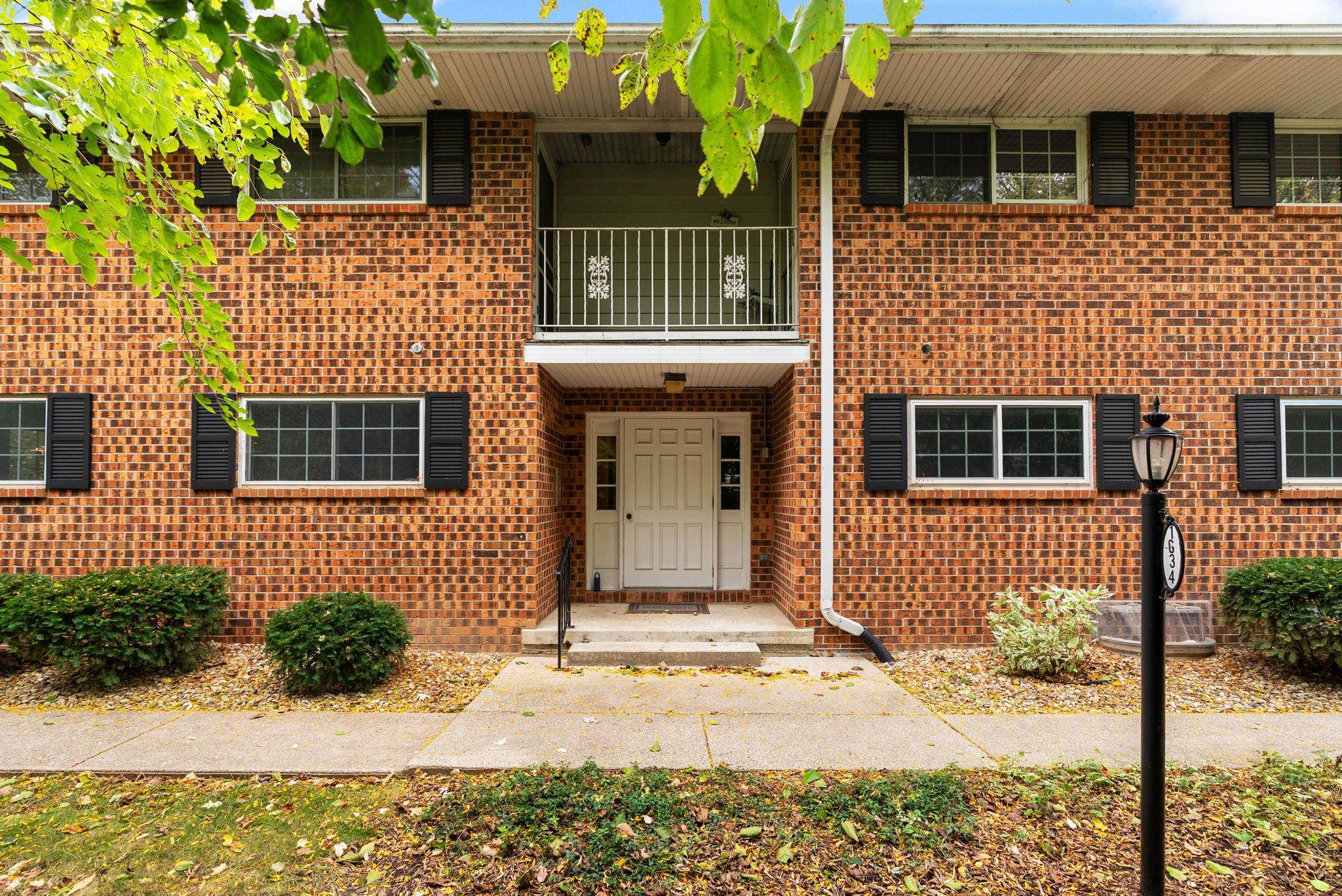 1634 Norman Way Unit: 6