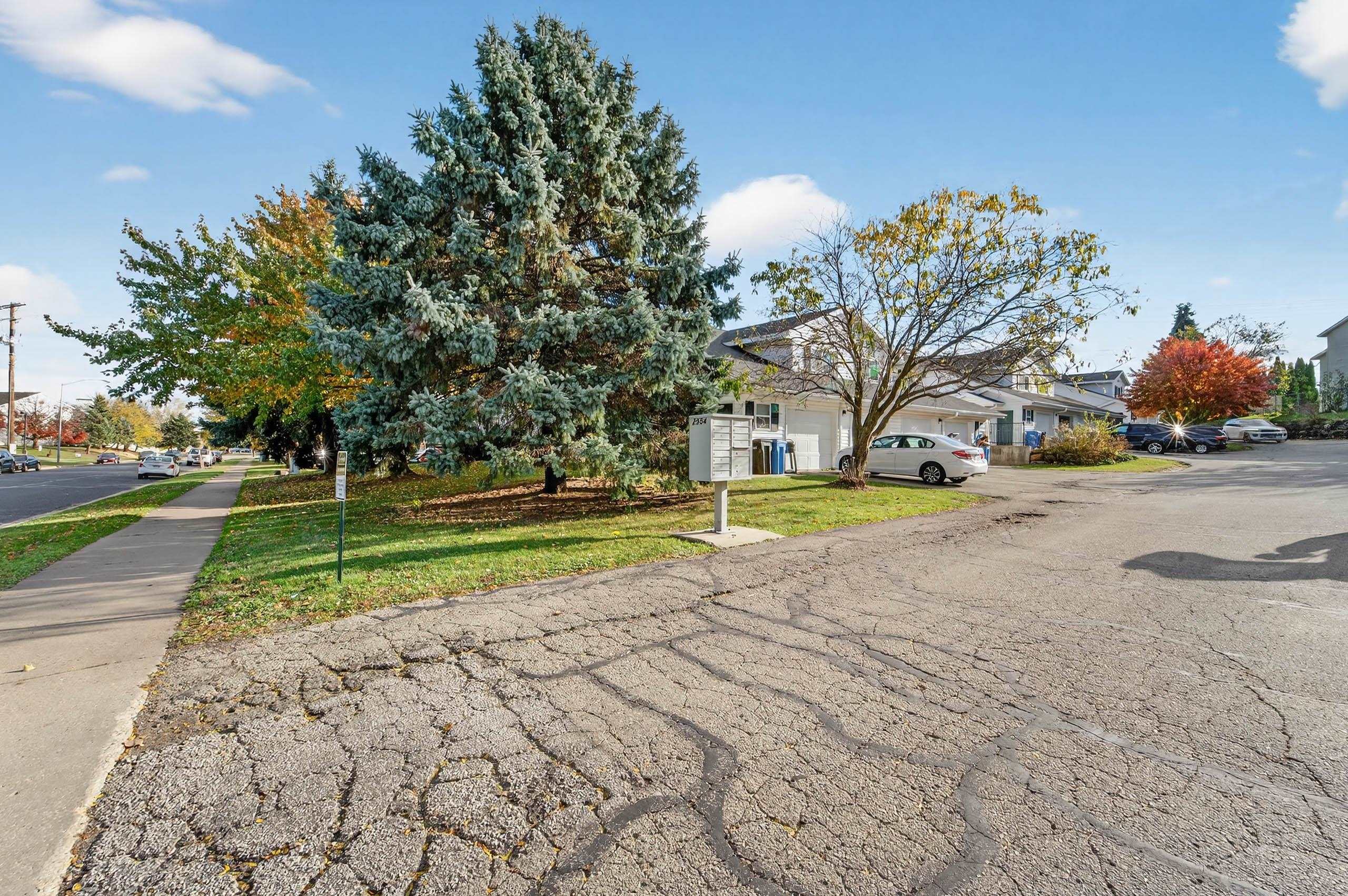 2954 King James Way 4