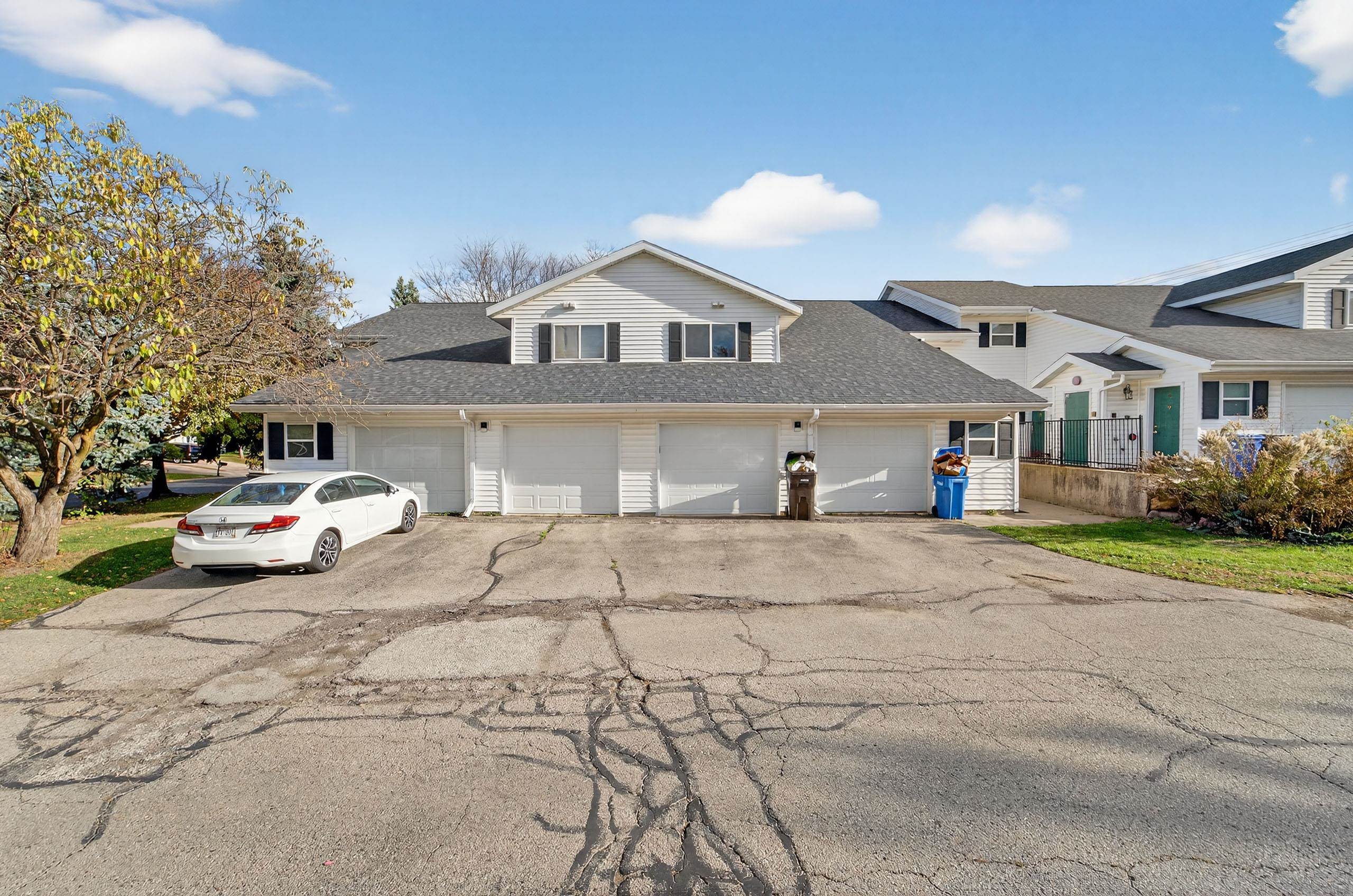 2954 King James Way 4