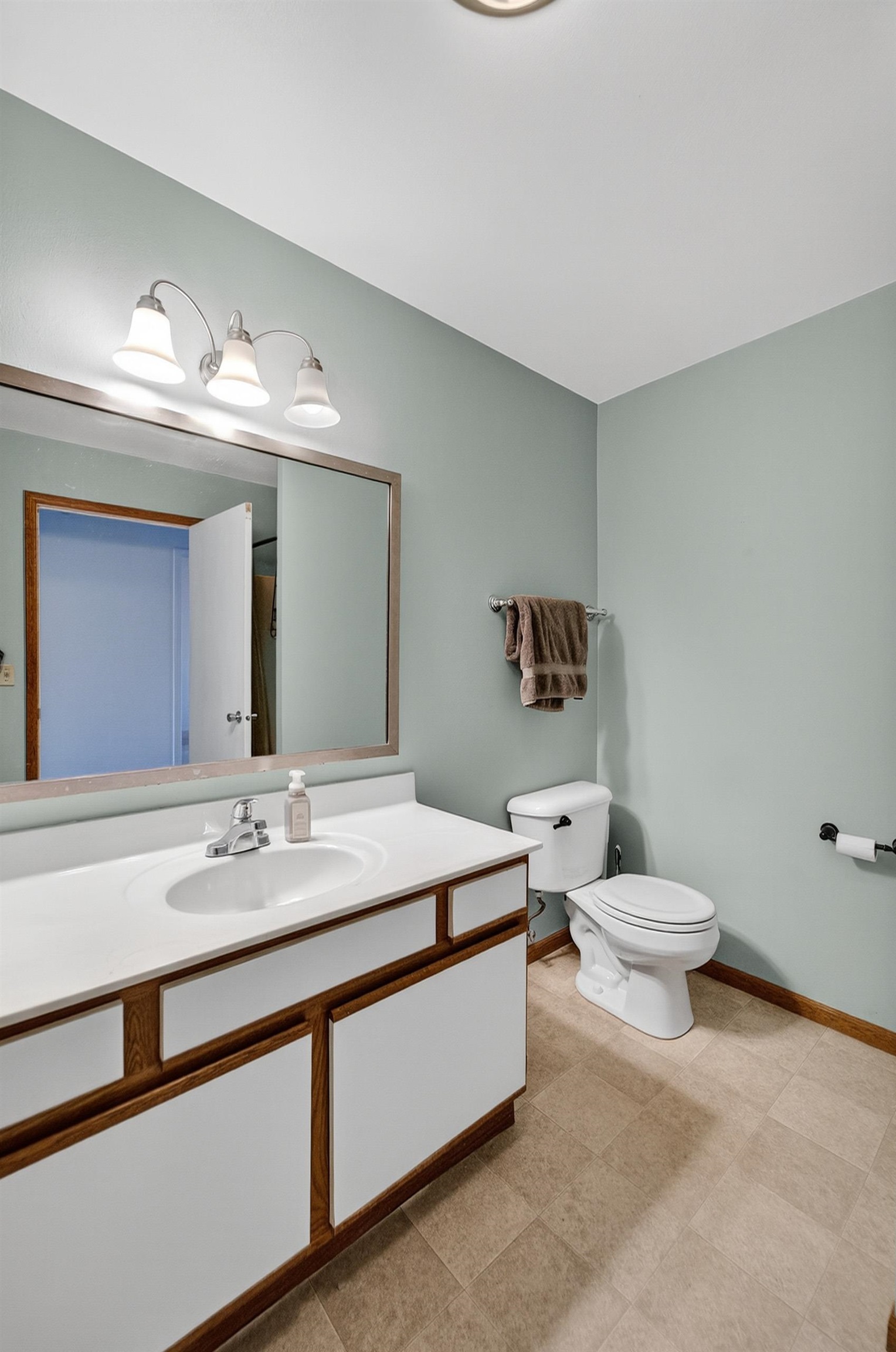 2954 King James Way 4