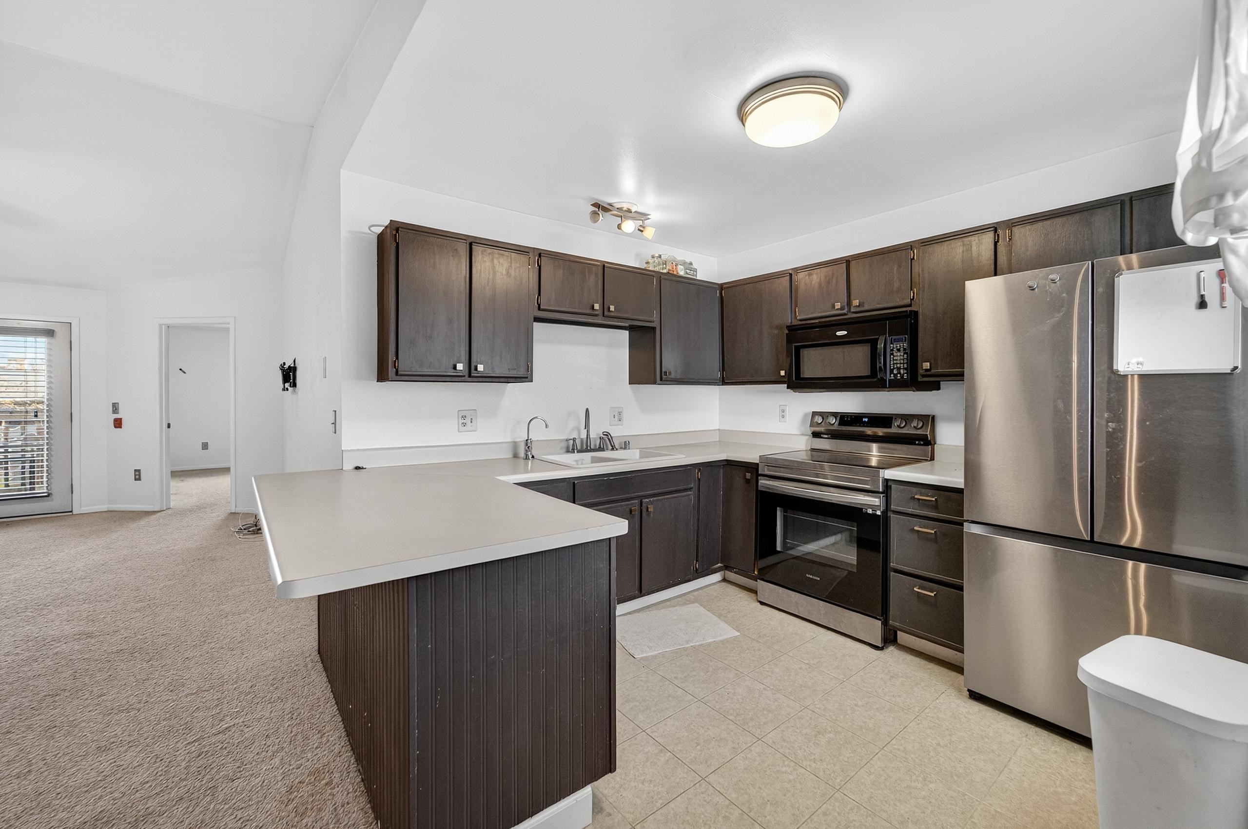 2954 King James Way 4