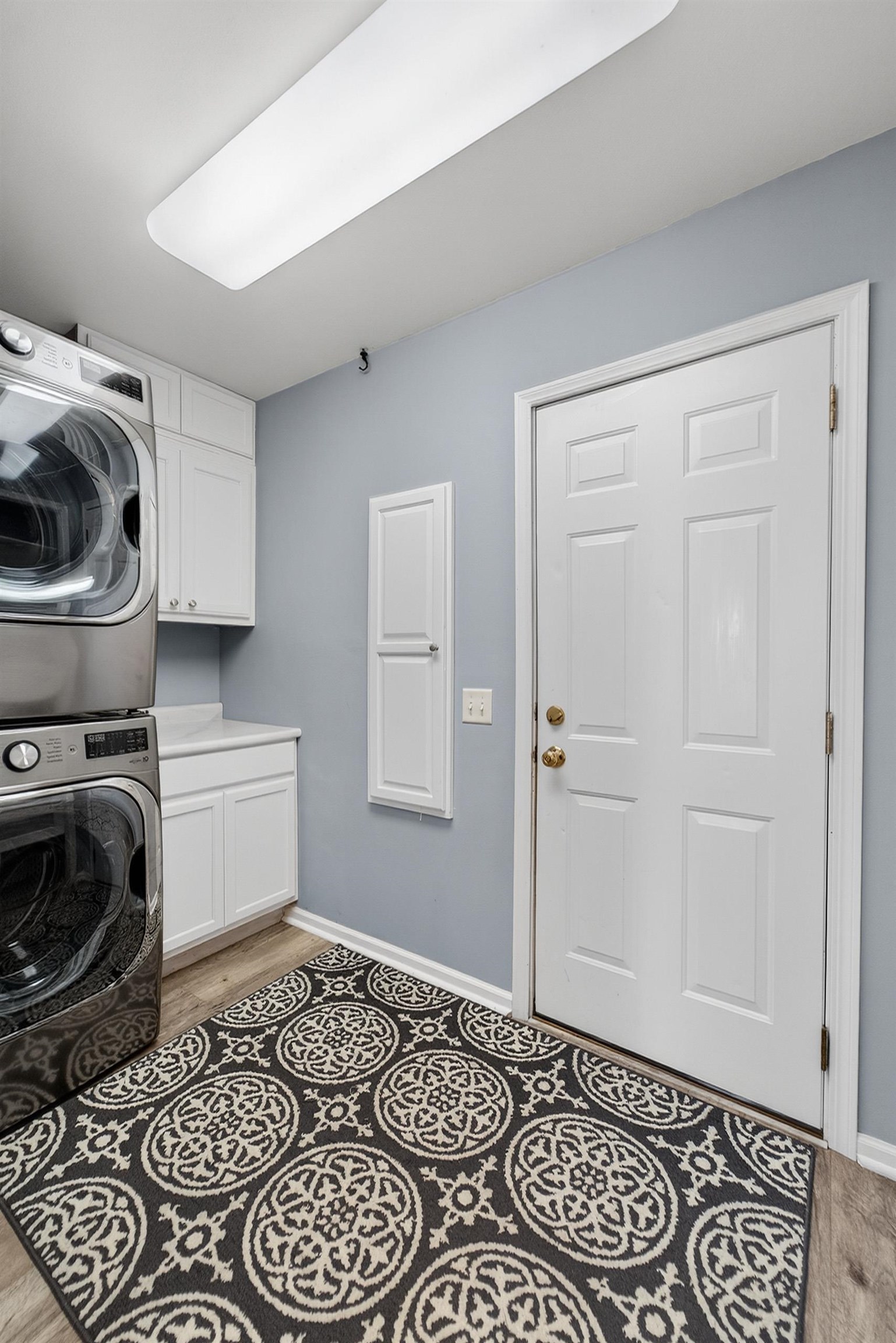 680 Stonehaven Drive