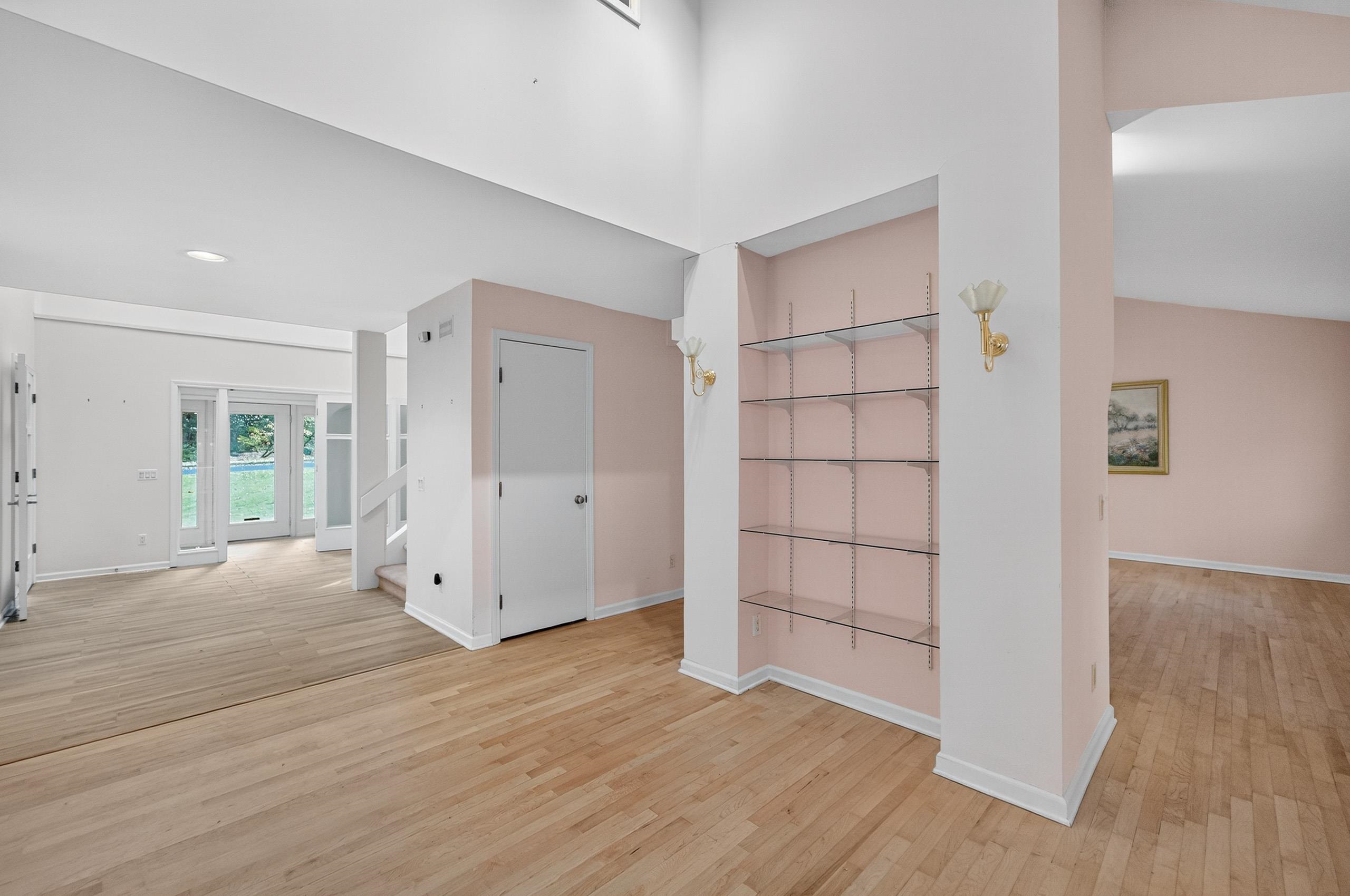 5824 Osmundsen Court