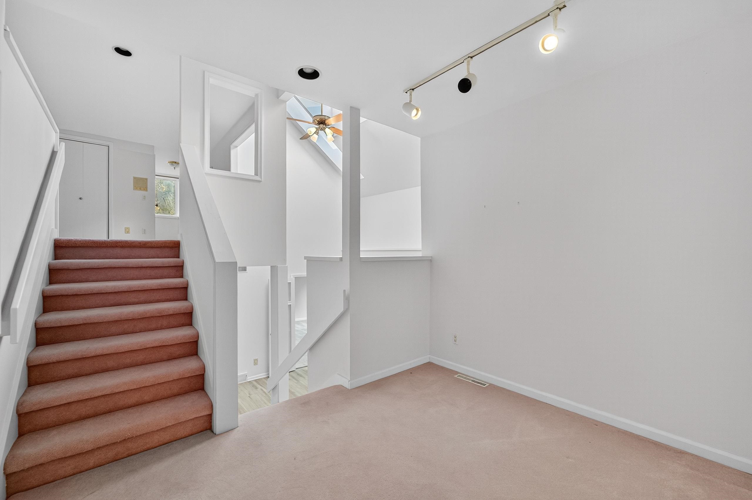 5824 Osmundsen Court