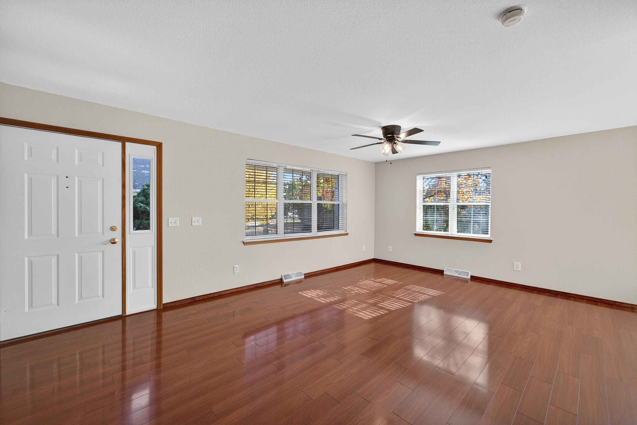 972 Chandler Lane