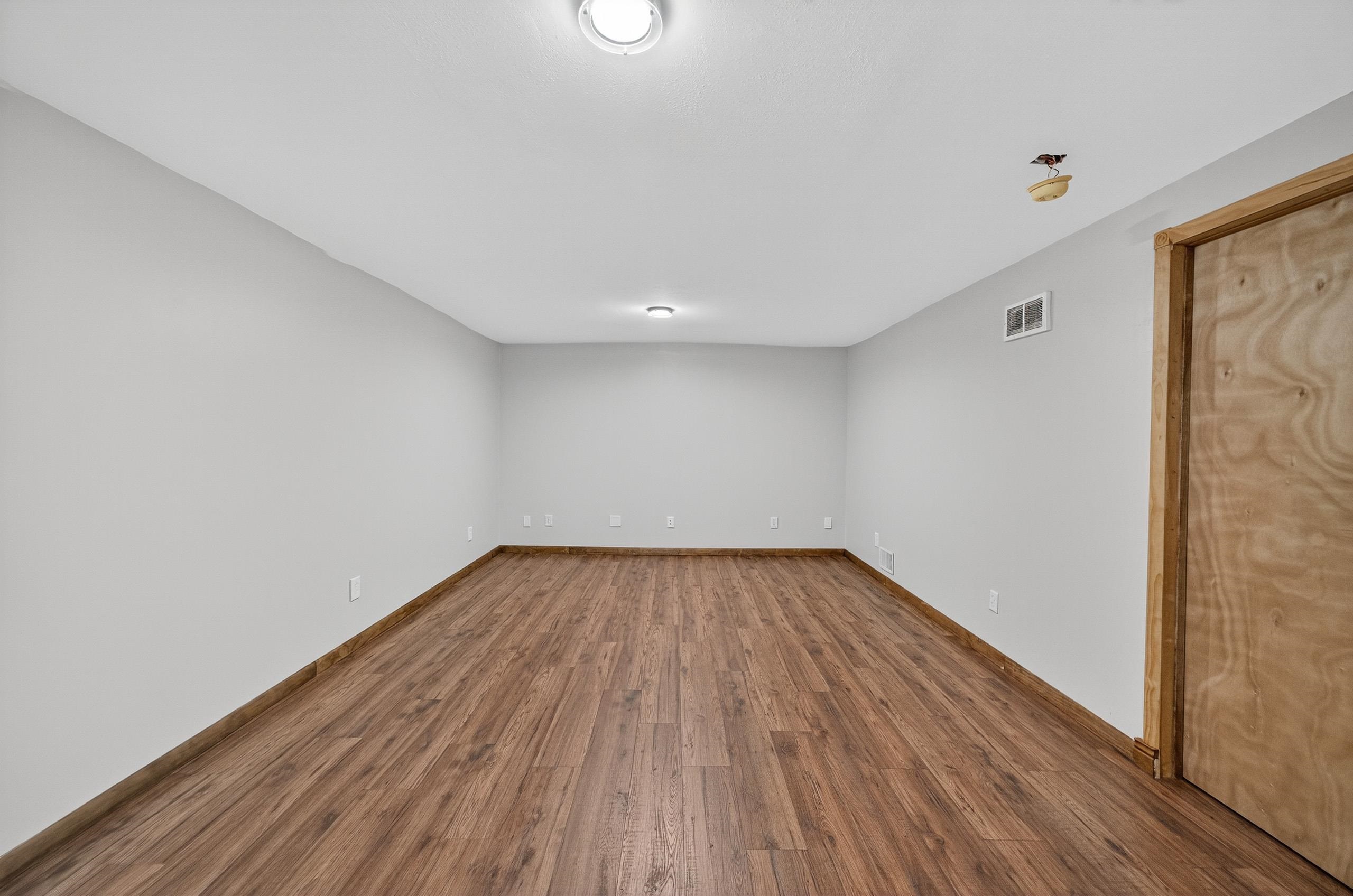 972 Chandler Lane