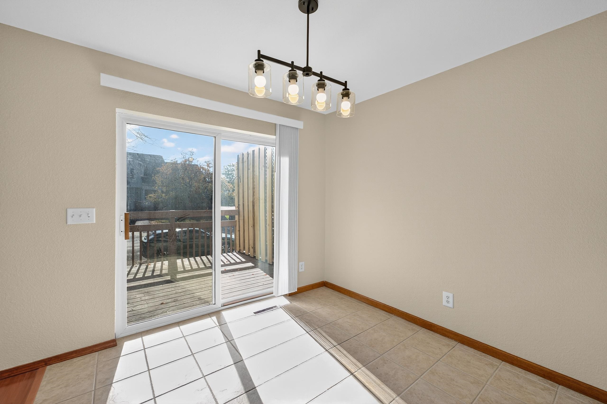 972 Chandler Lane