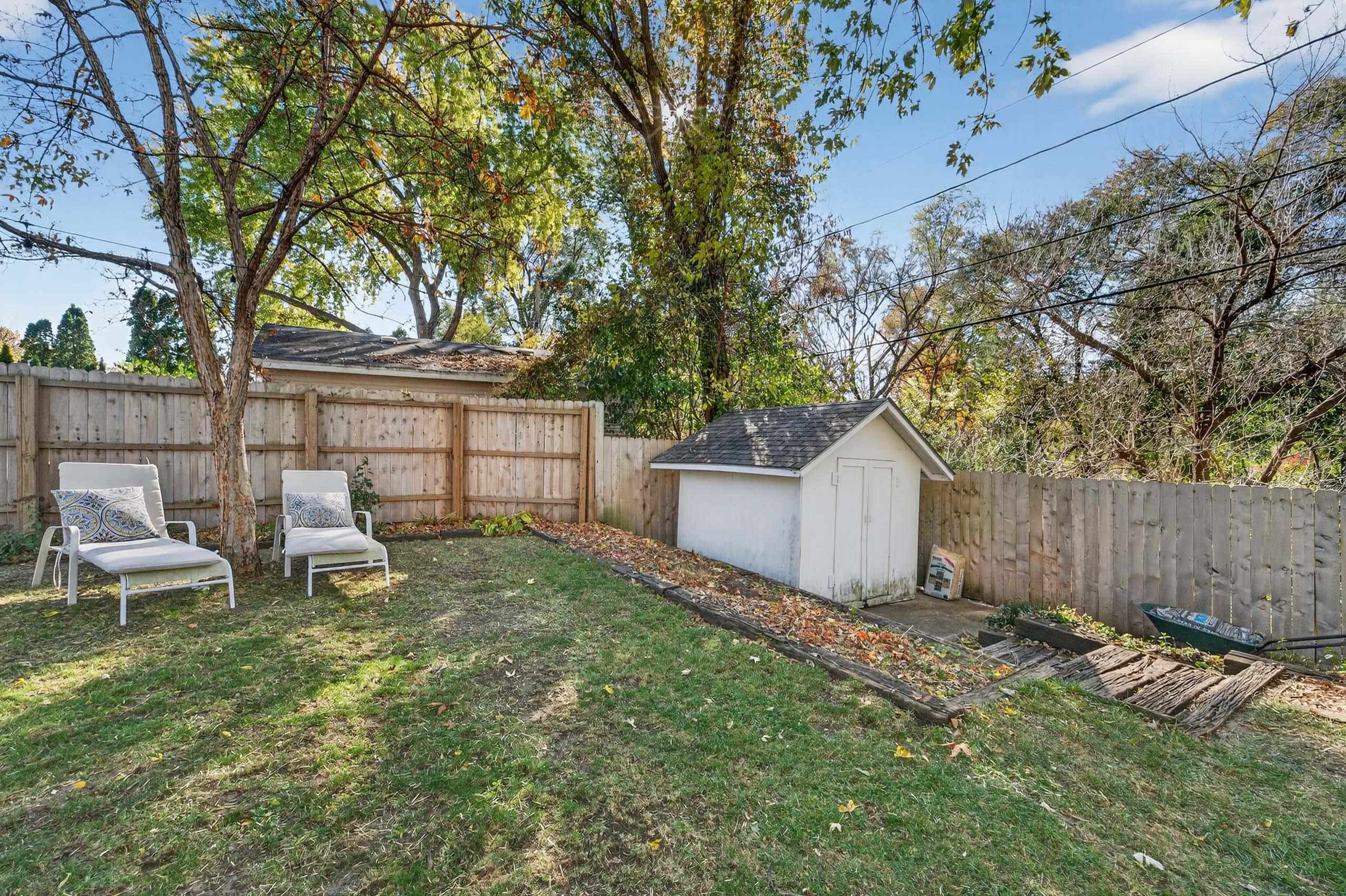5513 Dahlen Drive