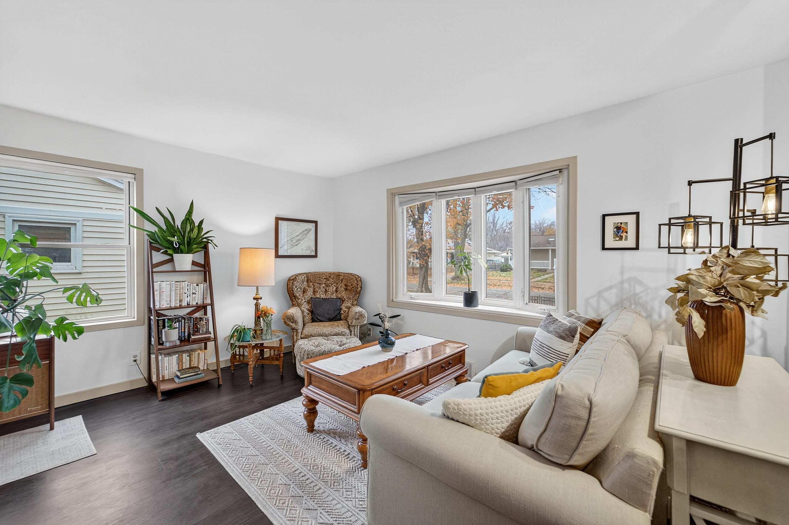 5513 Dahlen Drive