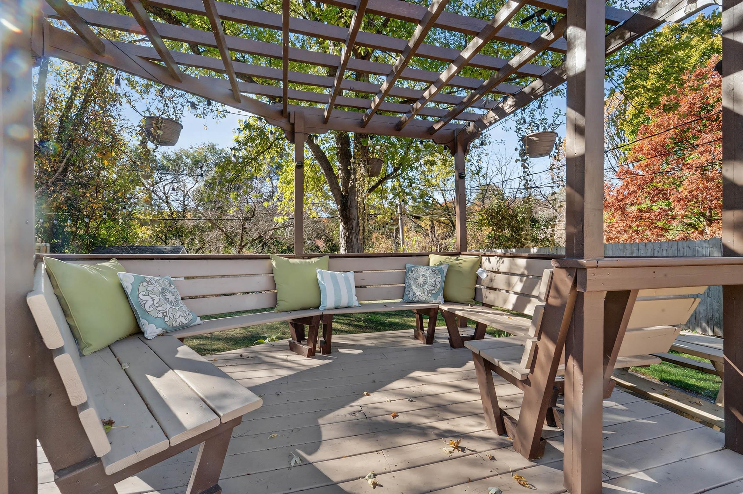 5513 Dahlen Drive