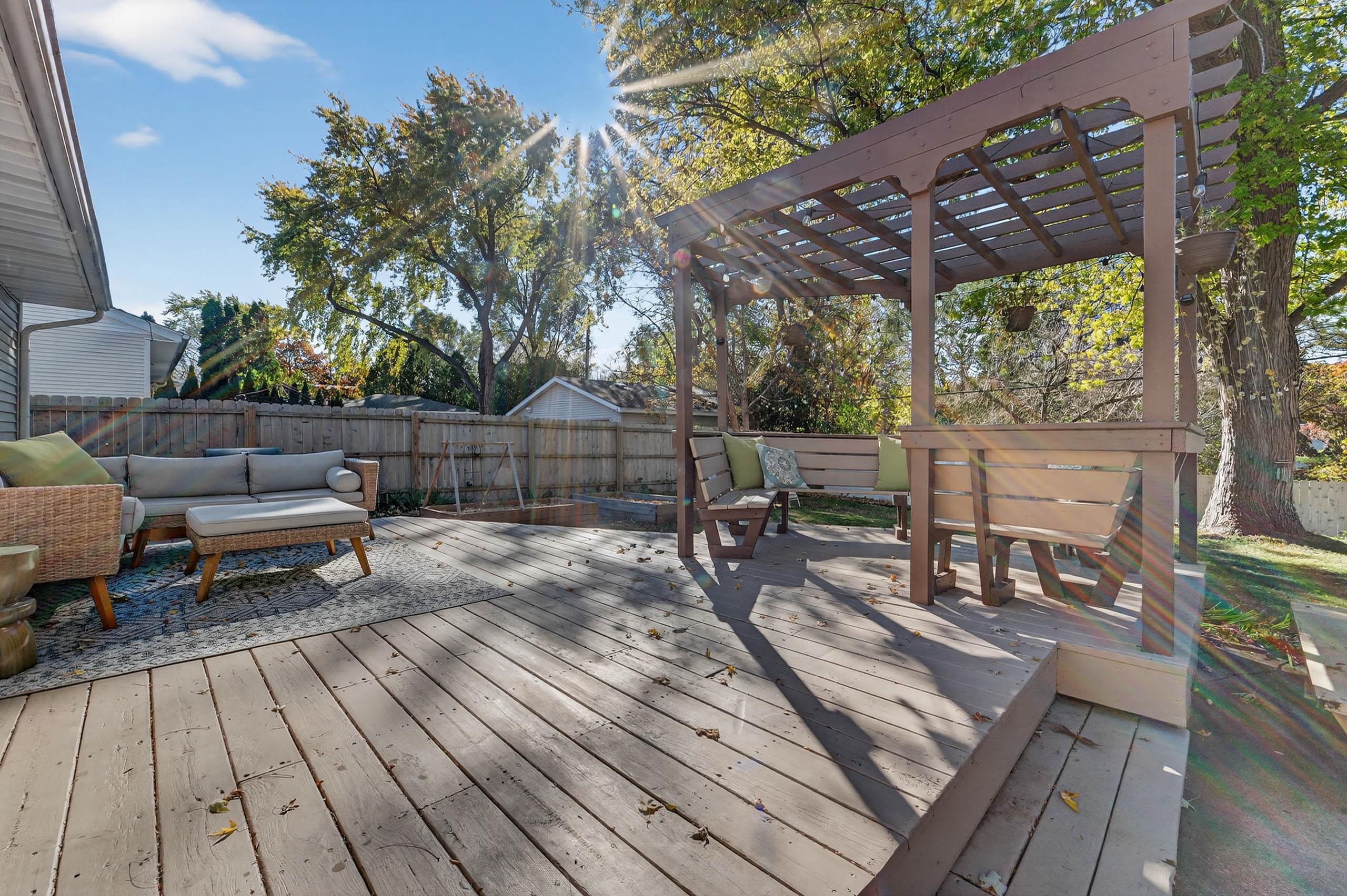 5513 Dahlen Drive